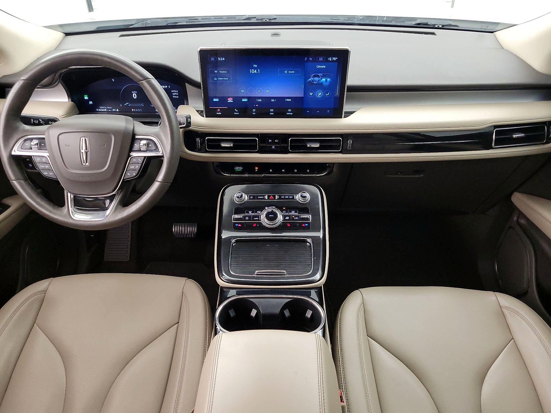 Thumbnail: 2022 Lincoln Nautilus - 9