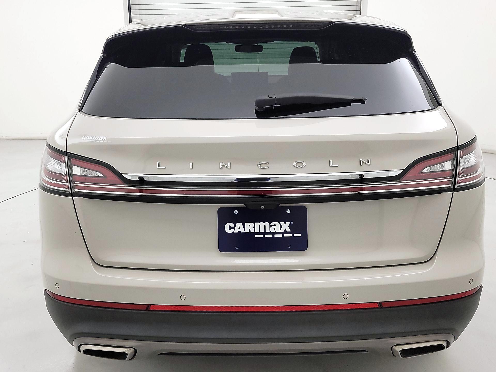 Thumbnail: 2022 Lincoln Nautilus - 6