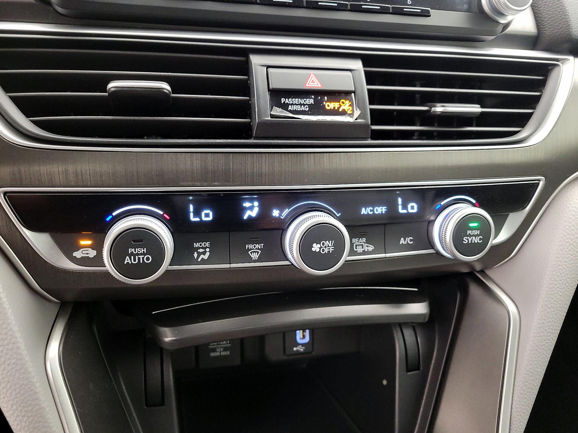 Thumbnail: 2018 Honda Accord - 14