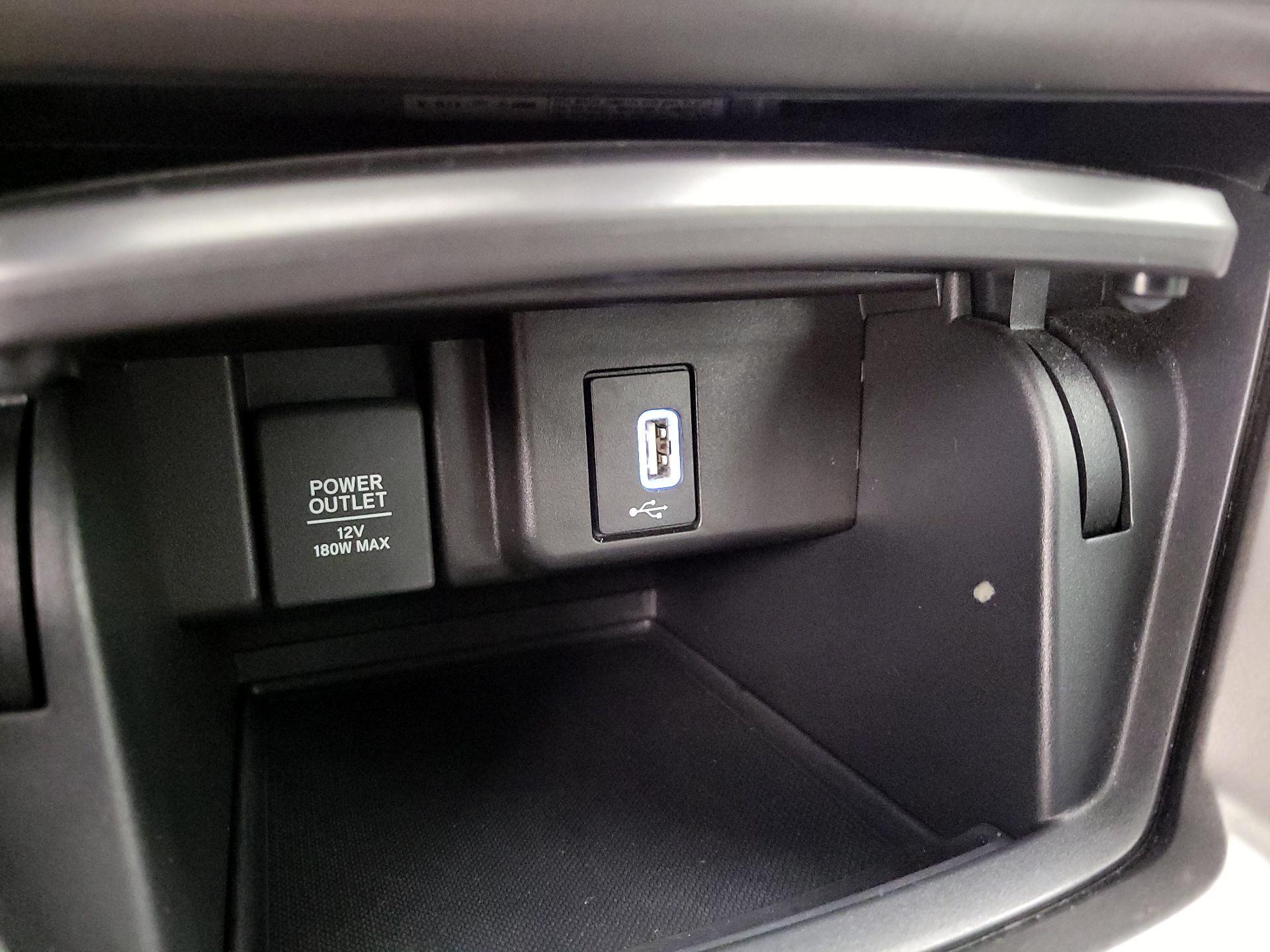 Thumbnail: 2018 Honda Accord - 16