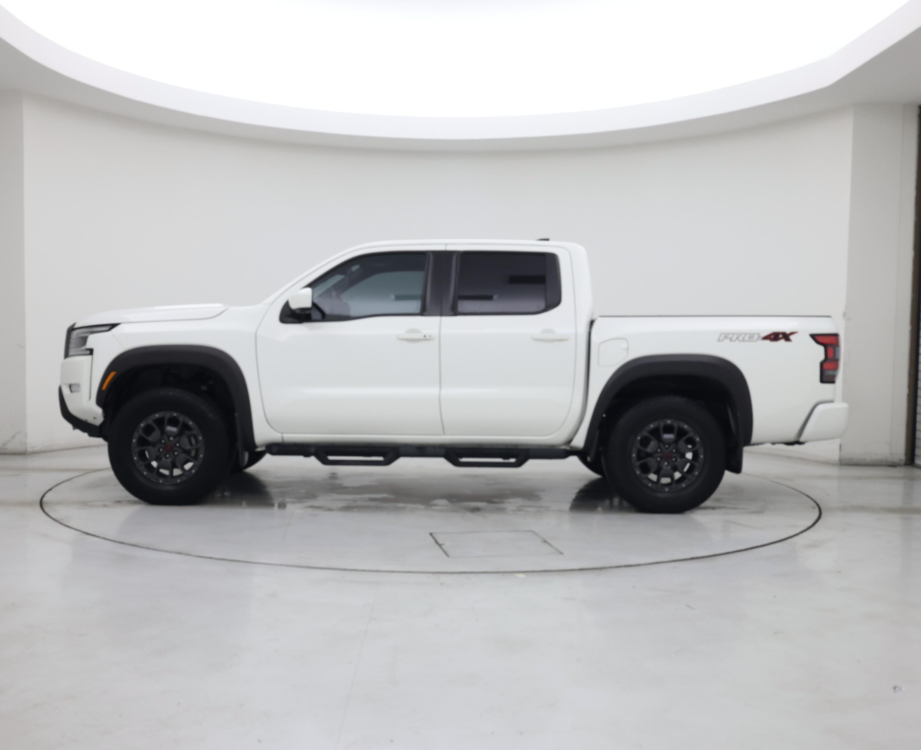 Thumbnail: 2024 Nissan Frontier - 3