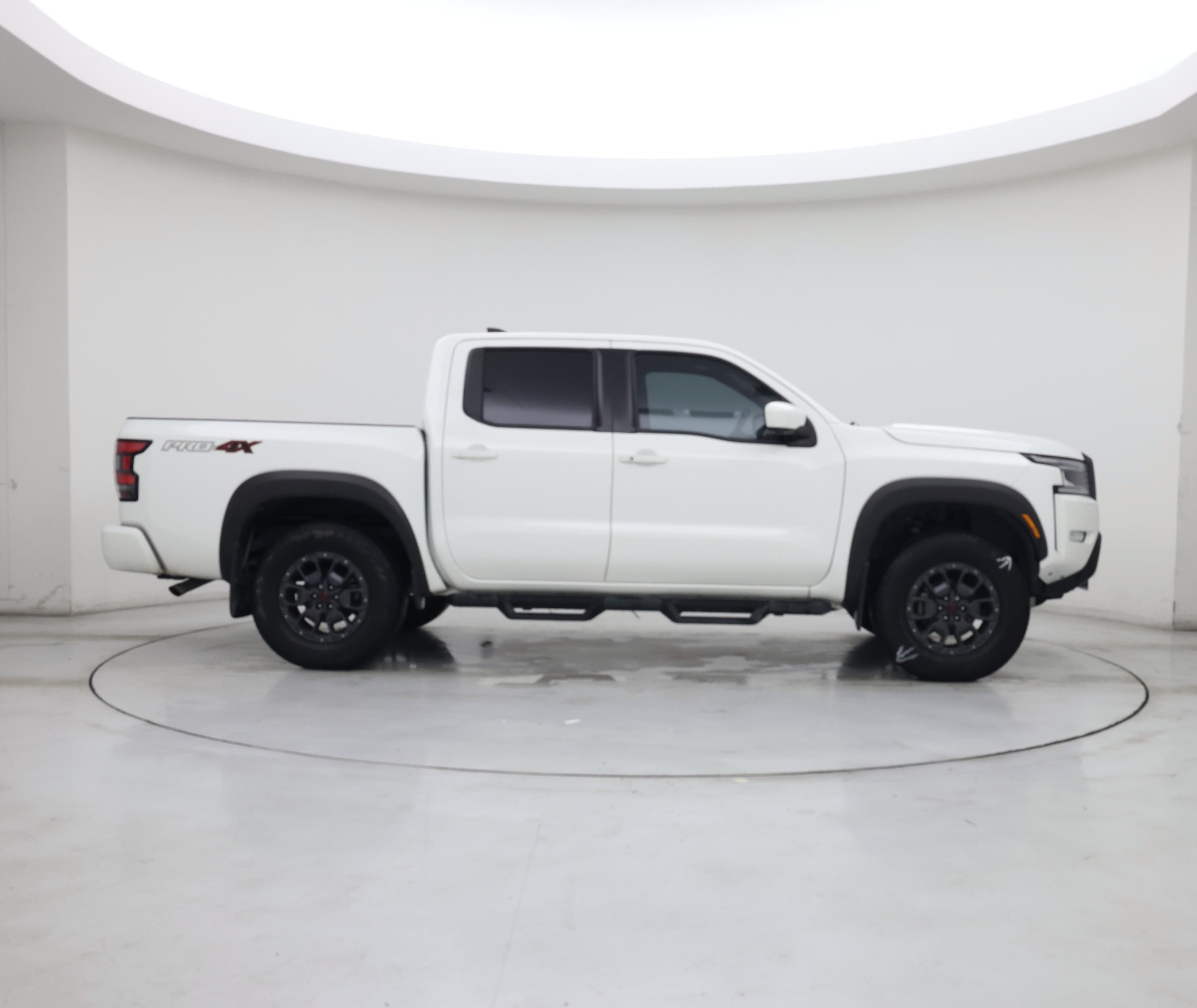 Thumbnail: 2024 Nissan Frontier - 7