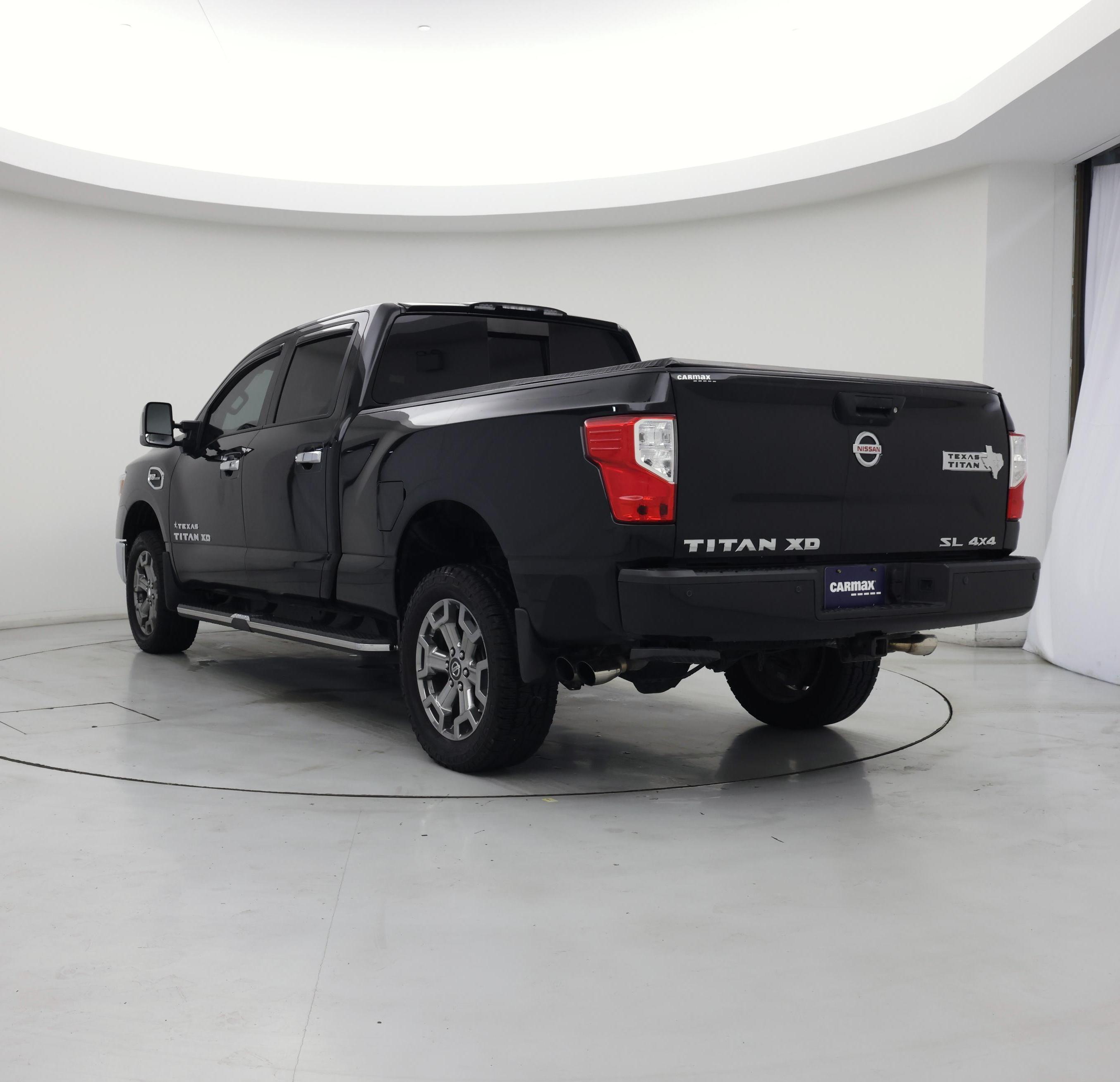 Thumbnail: 2018 Nissan Titan - 2