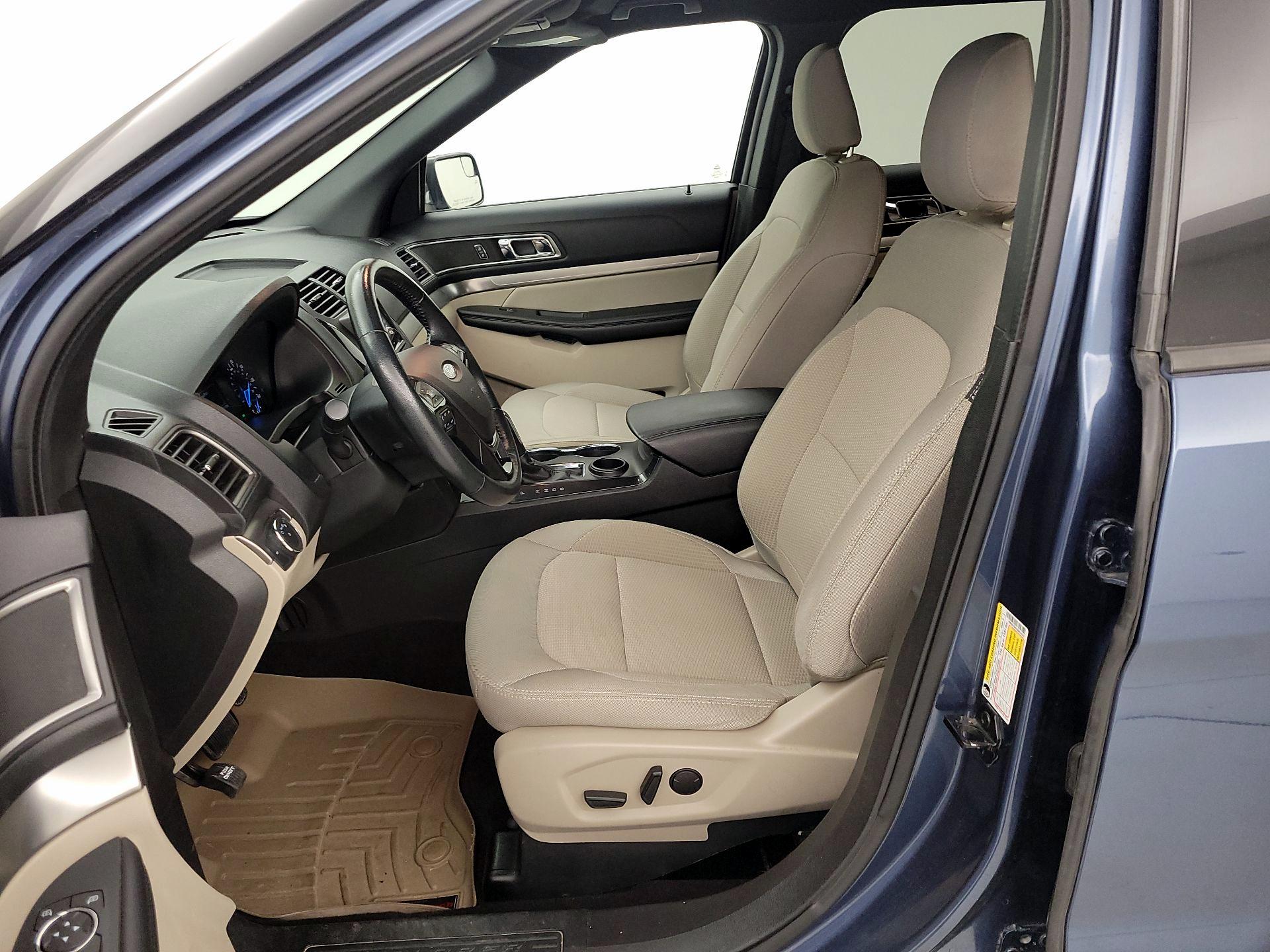 Thumbnail: 2019 Ford Explorer - 11