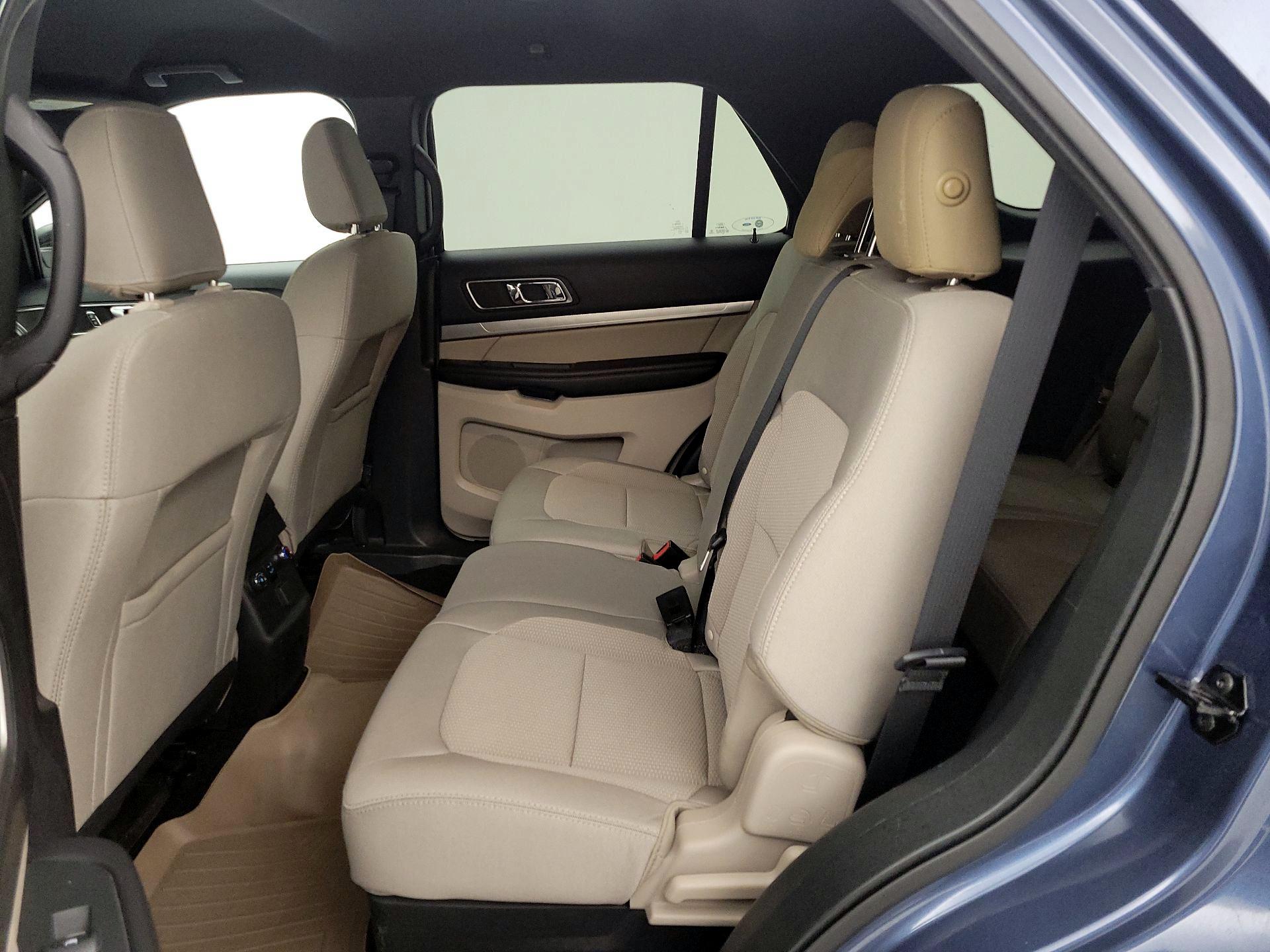 Thumbnail: 2019 Ford Explorer - 19