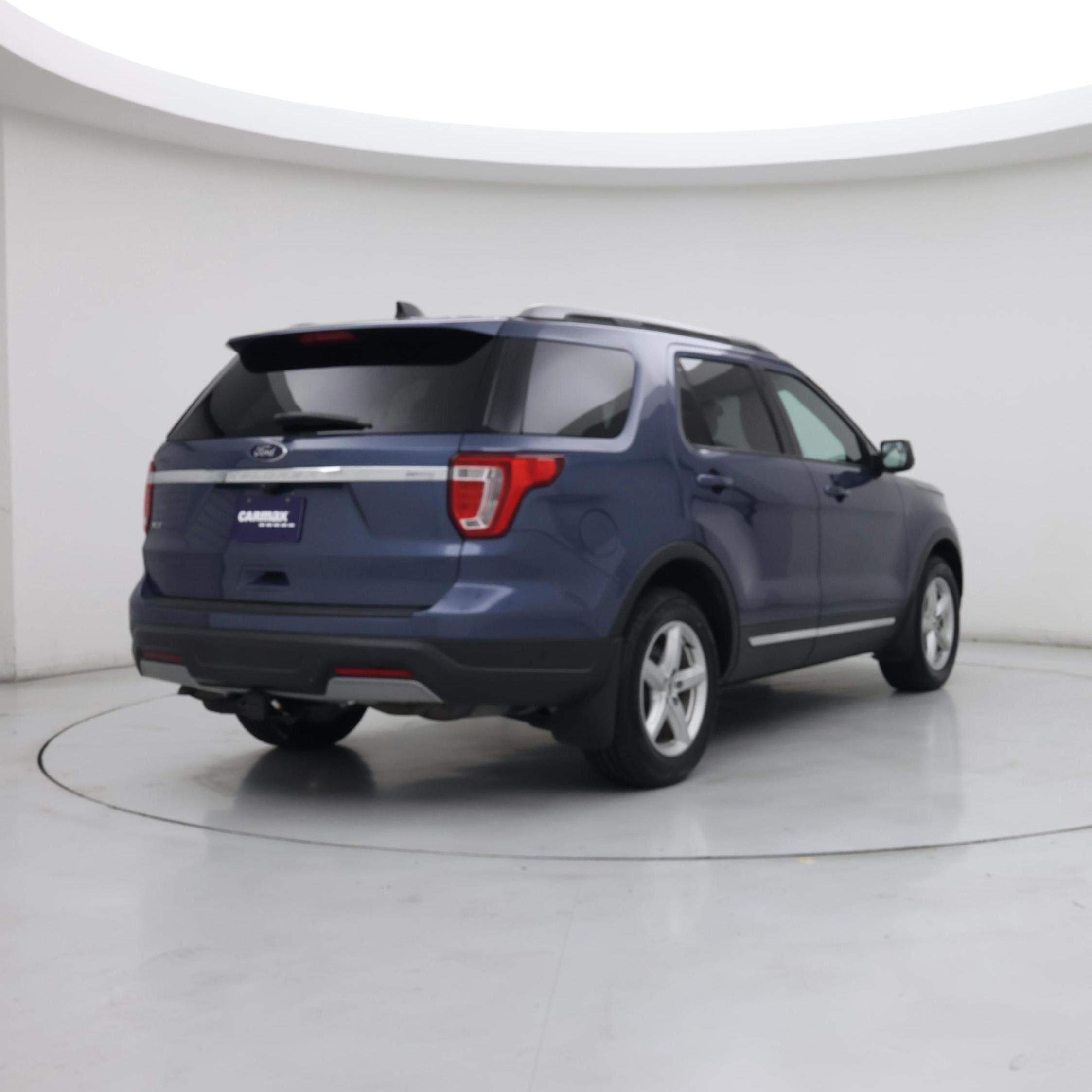 Thumbnail: 2019 Ford Explorer - 8