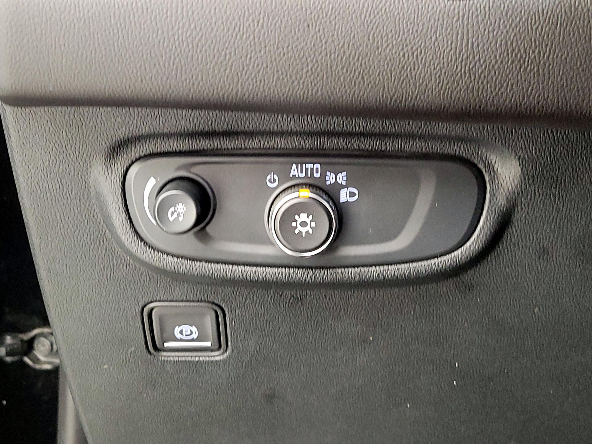 Thumbnail: 2024 GMC Terrain - 11