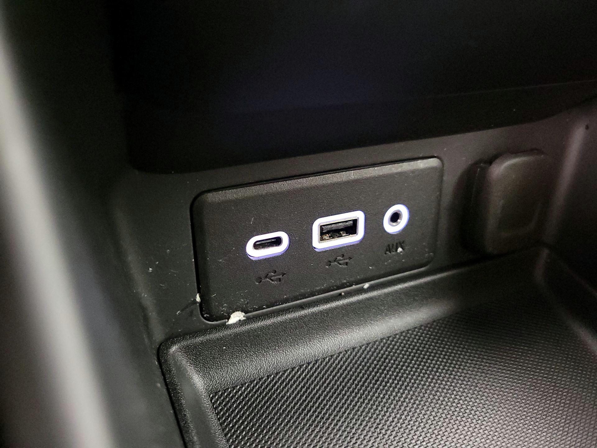 Thumbnail: 2024 GMC Terrain - 16