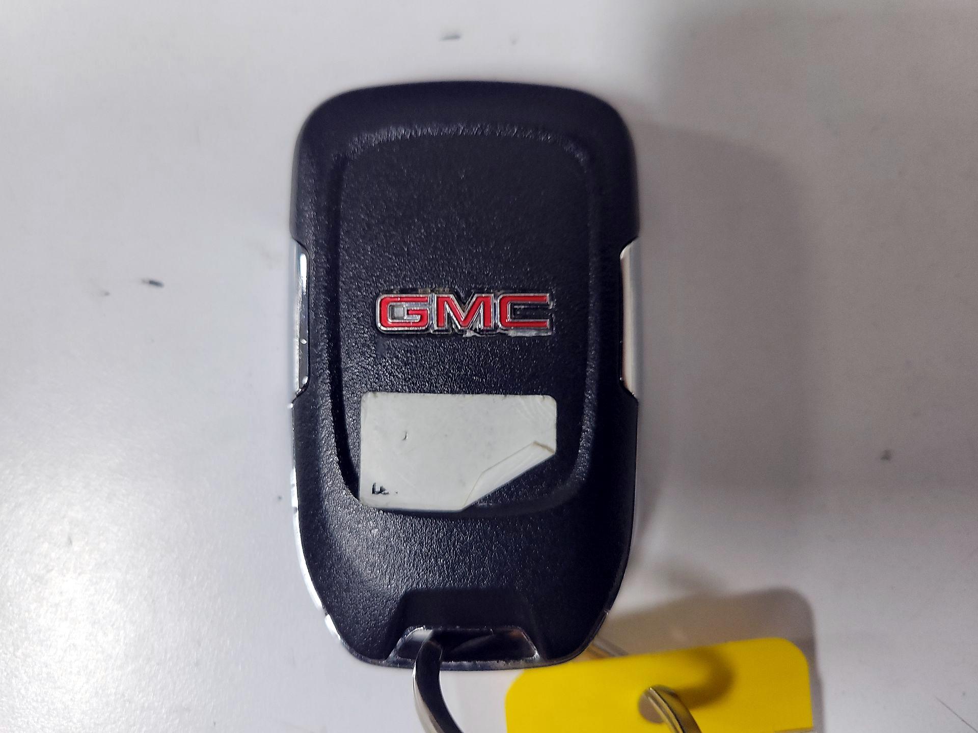 Thumbnail: 2024 GMC Terrain - 20