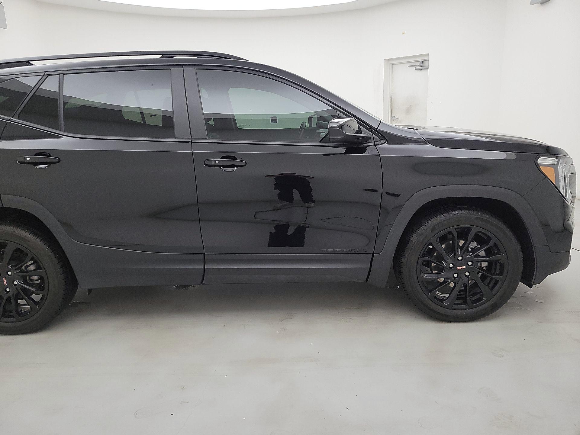 Thumbnail: 2024 GMC Terrain - 4