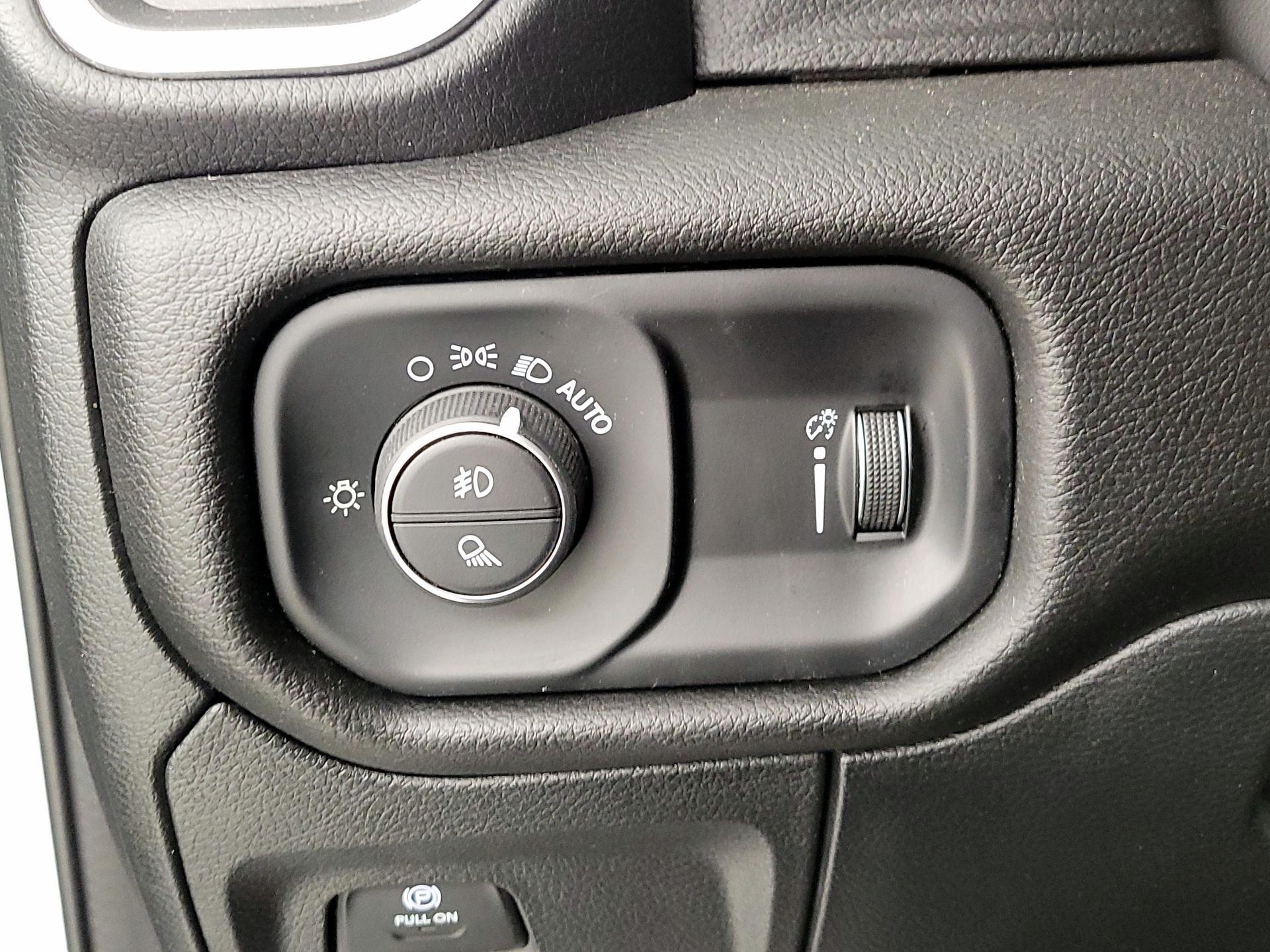 Thumbnail: 2024 RAM 1500 - 11