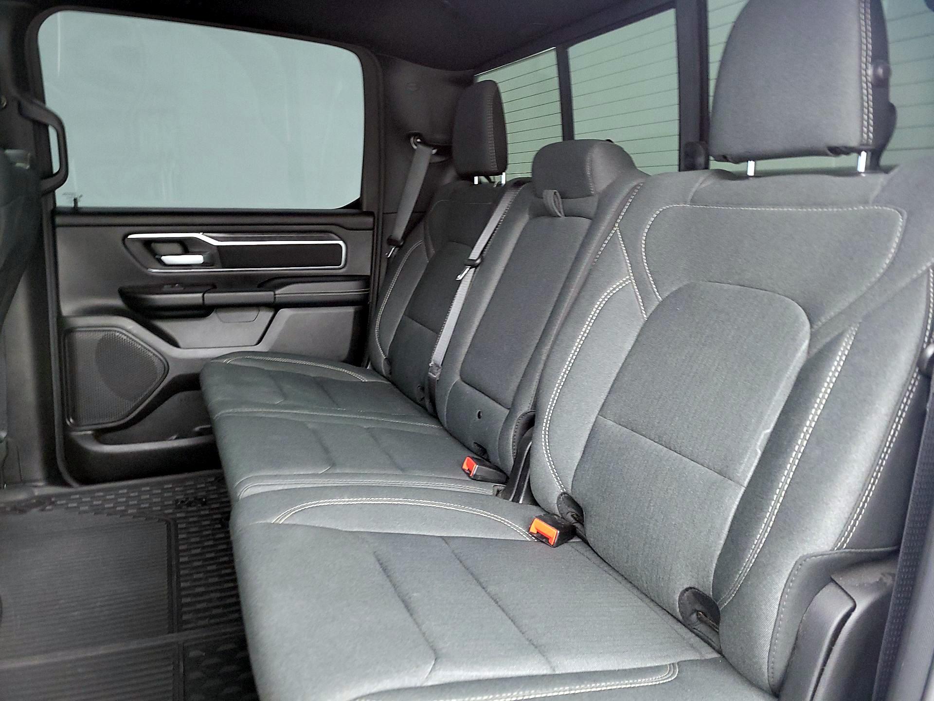 Thumbnail: 2024 RAM 1500 - 18