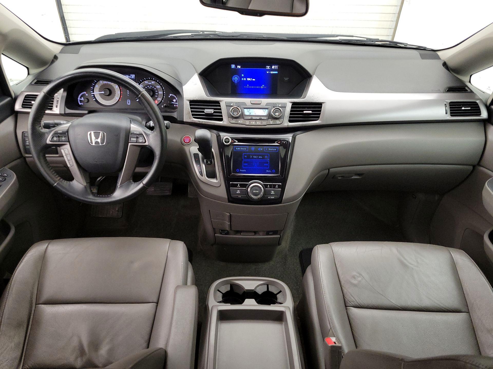 Thumbnail: 2017 Honda Odyssey - 8