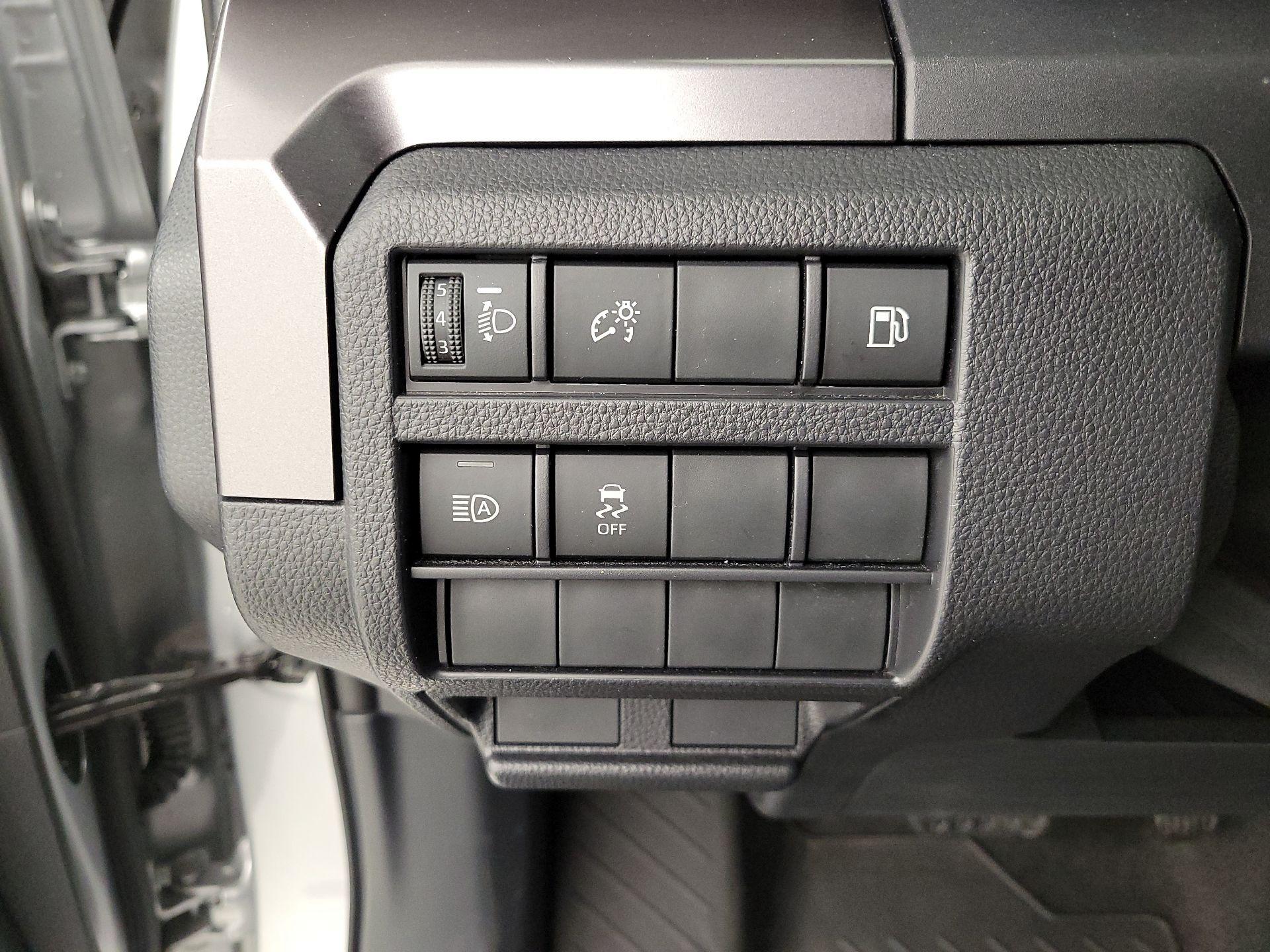 Thumbnail: 2025 Toyota 4Runner - 11