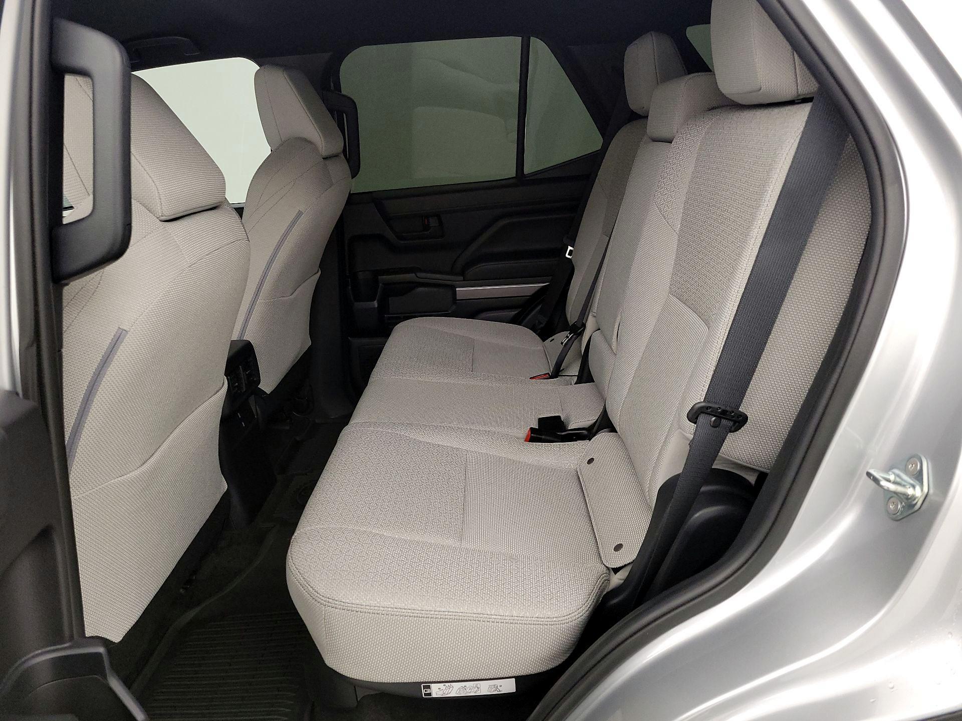 Thumbnail: 2025 Toyota 4Runner - 17