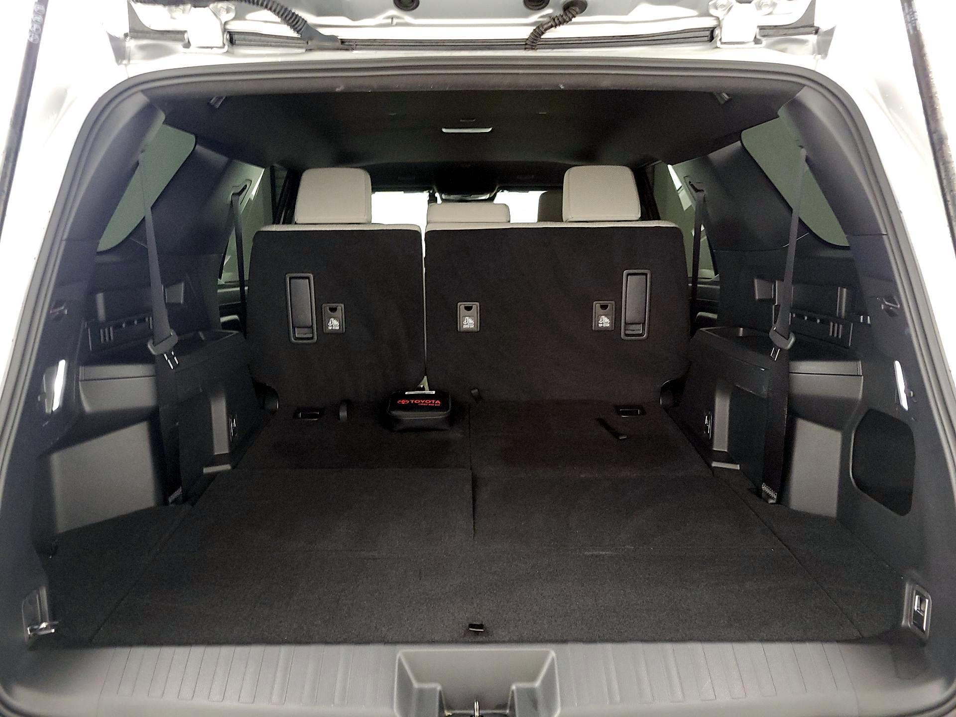 Thumbnail: 2025 Toyota 4Runner - 20