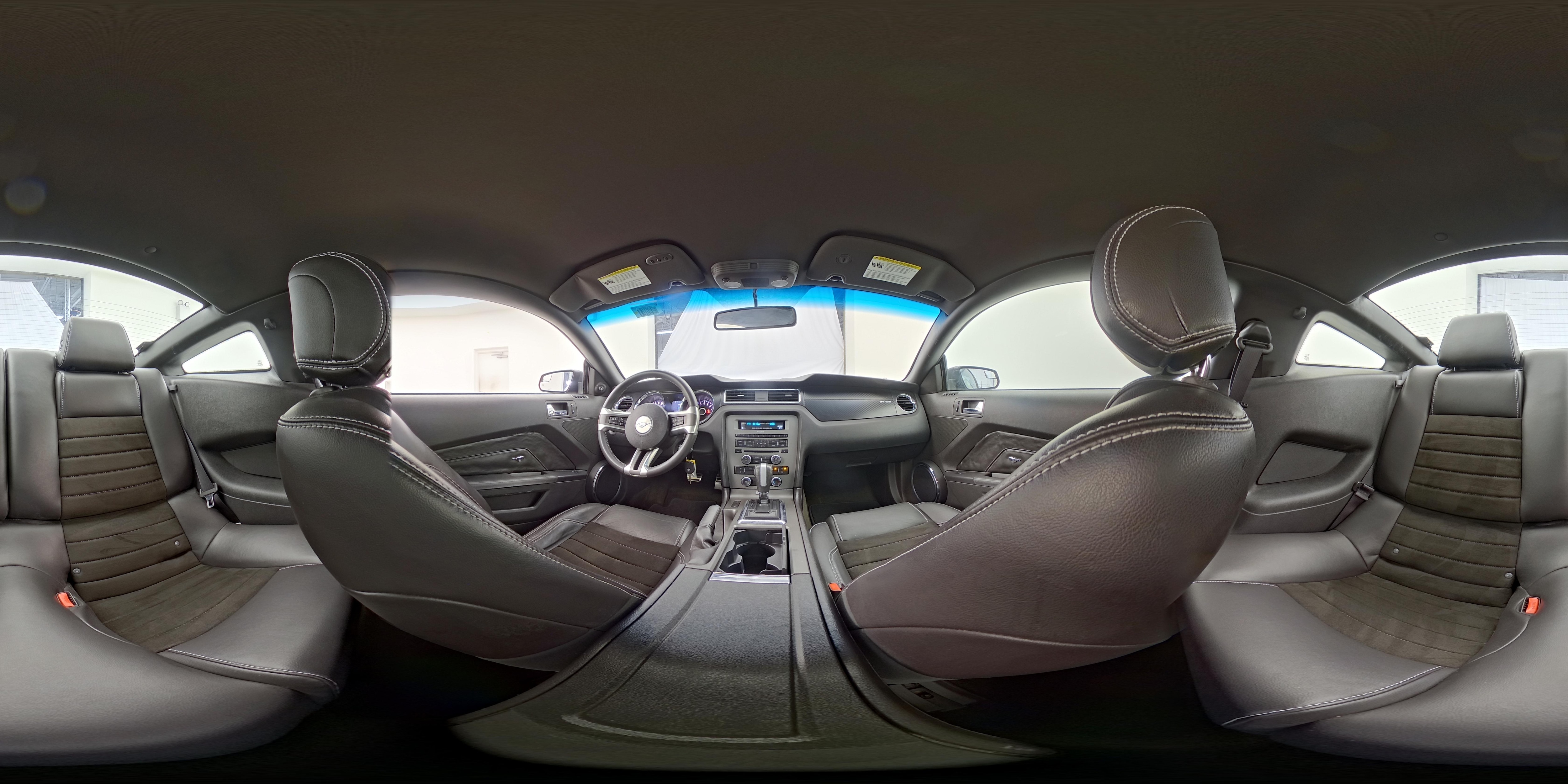 2014 Ford Mustang GT Premium - Photo 23