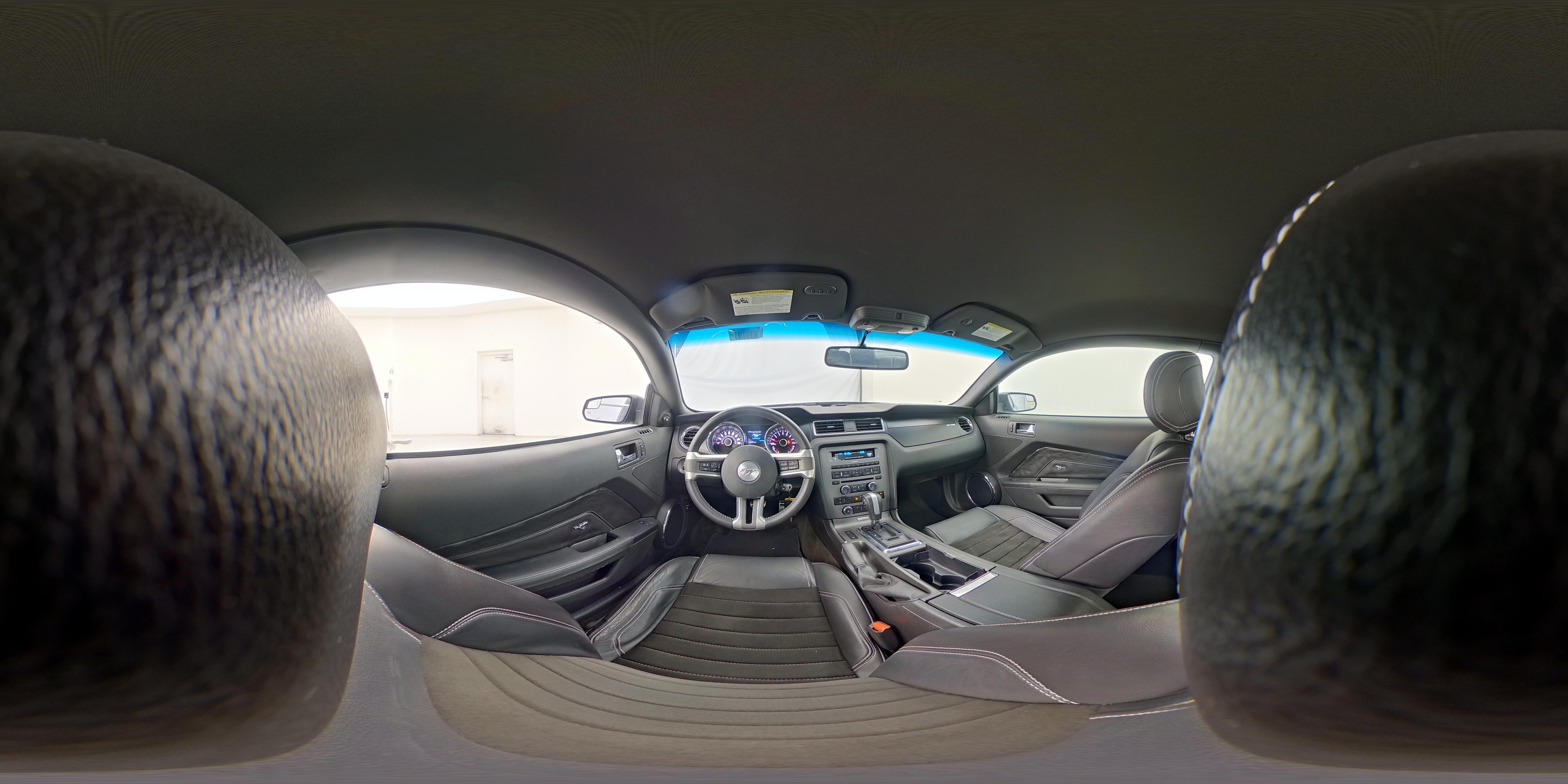 2014 Ford Mustang GT Premium - Photo 25
