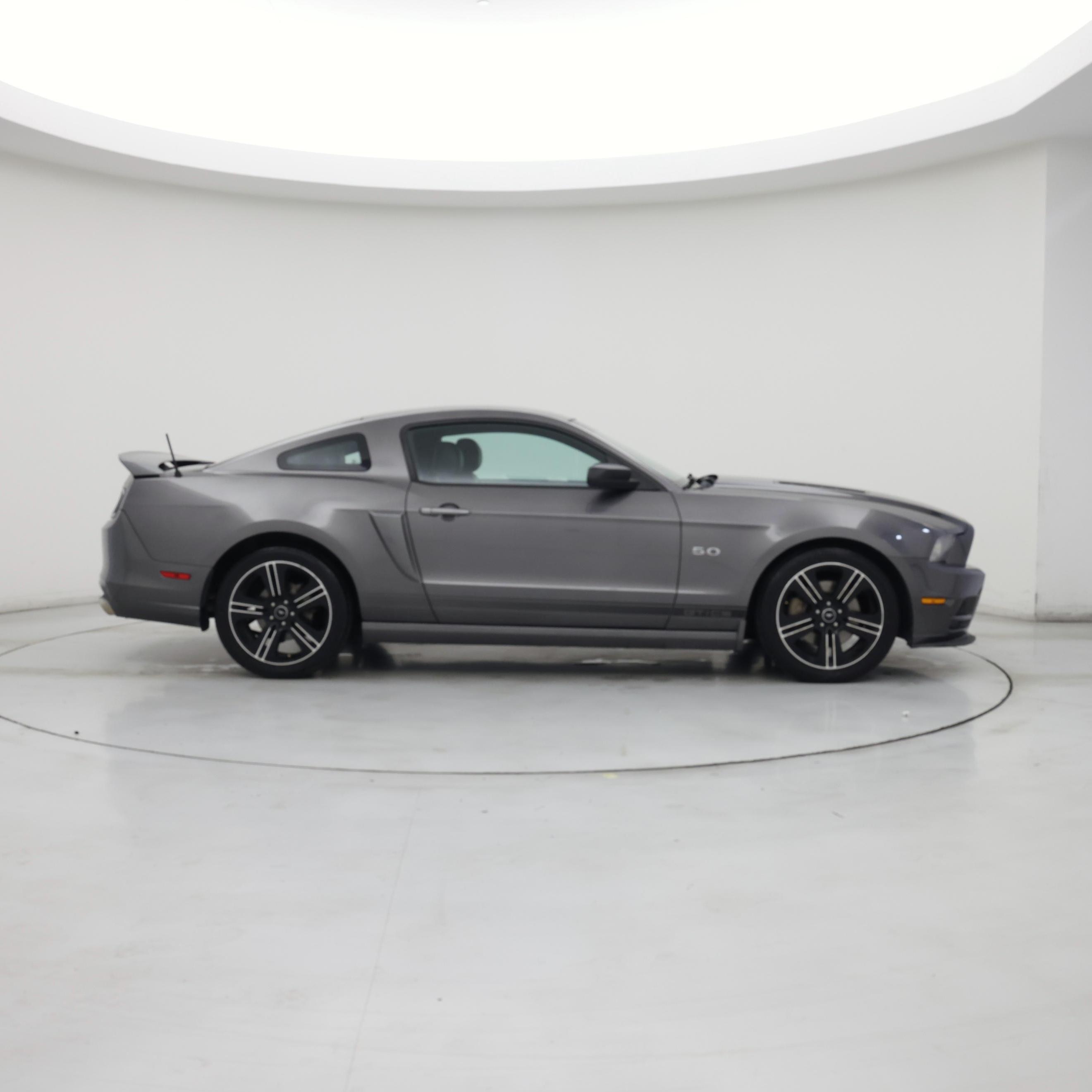 Thumbnail: 2014 Ford Mustang - 7