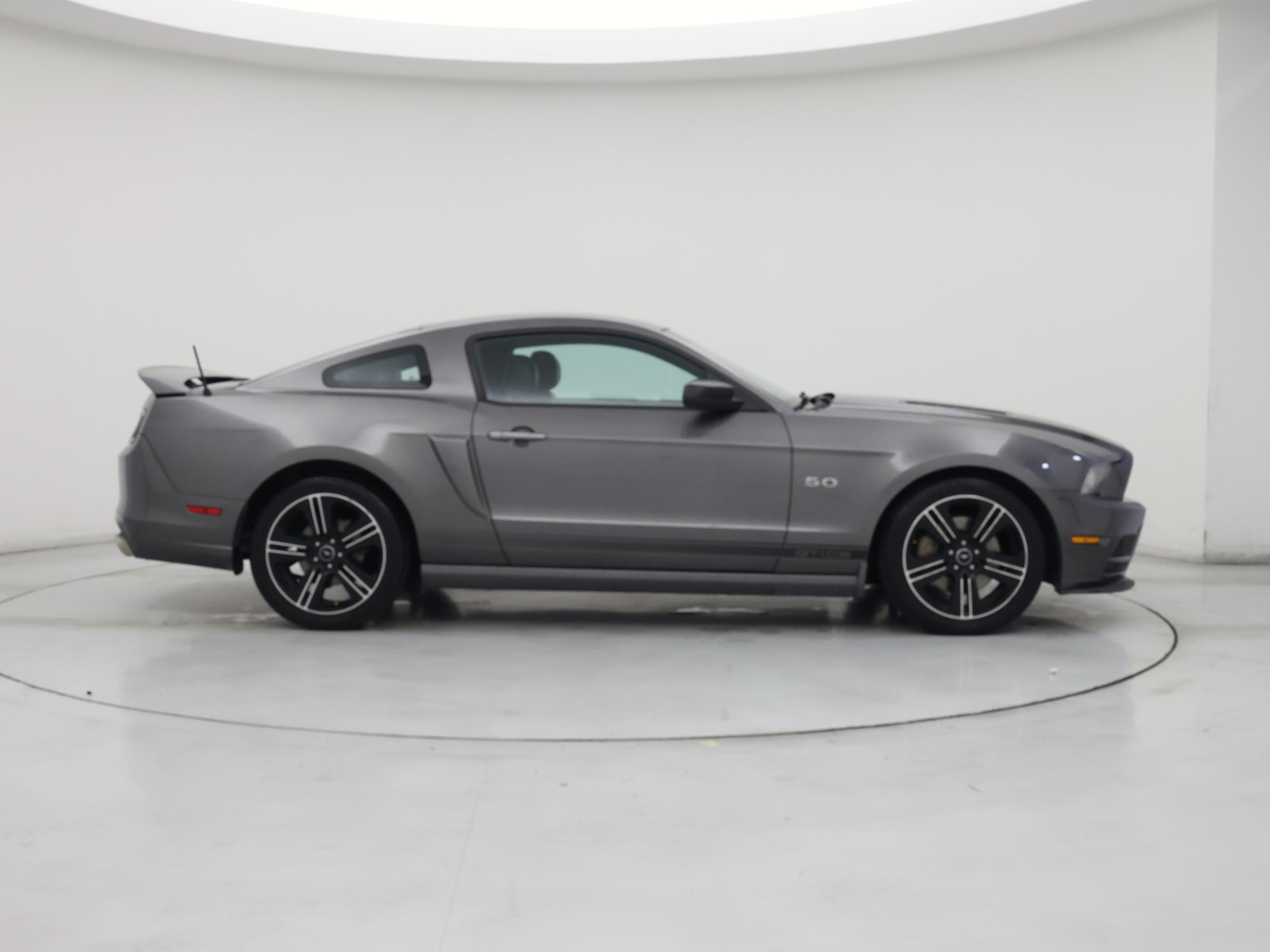2014 Ford Mustang GT Premium - Photo 8