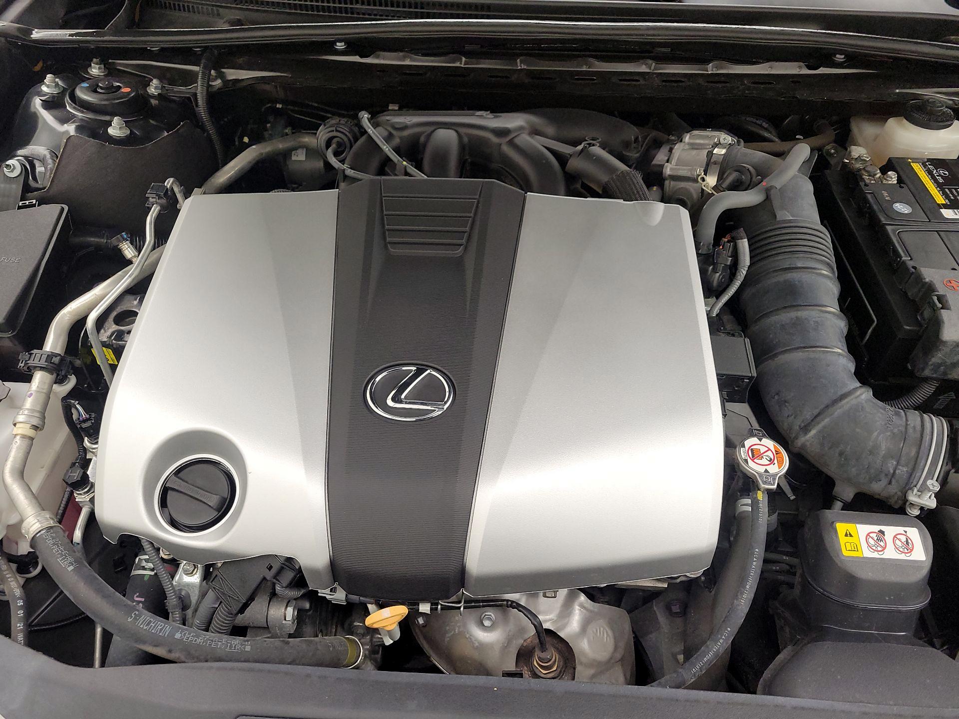 Thumbnail: 2021 Lexus ES - 20