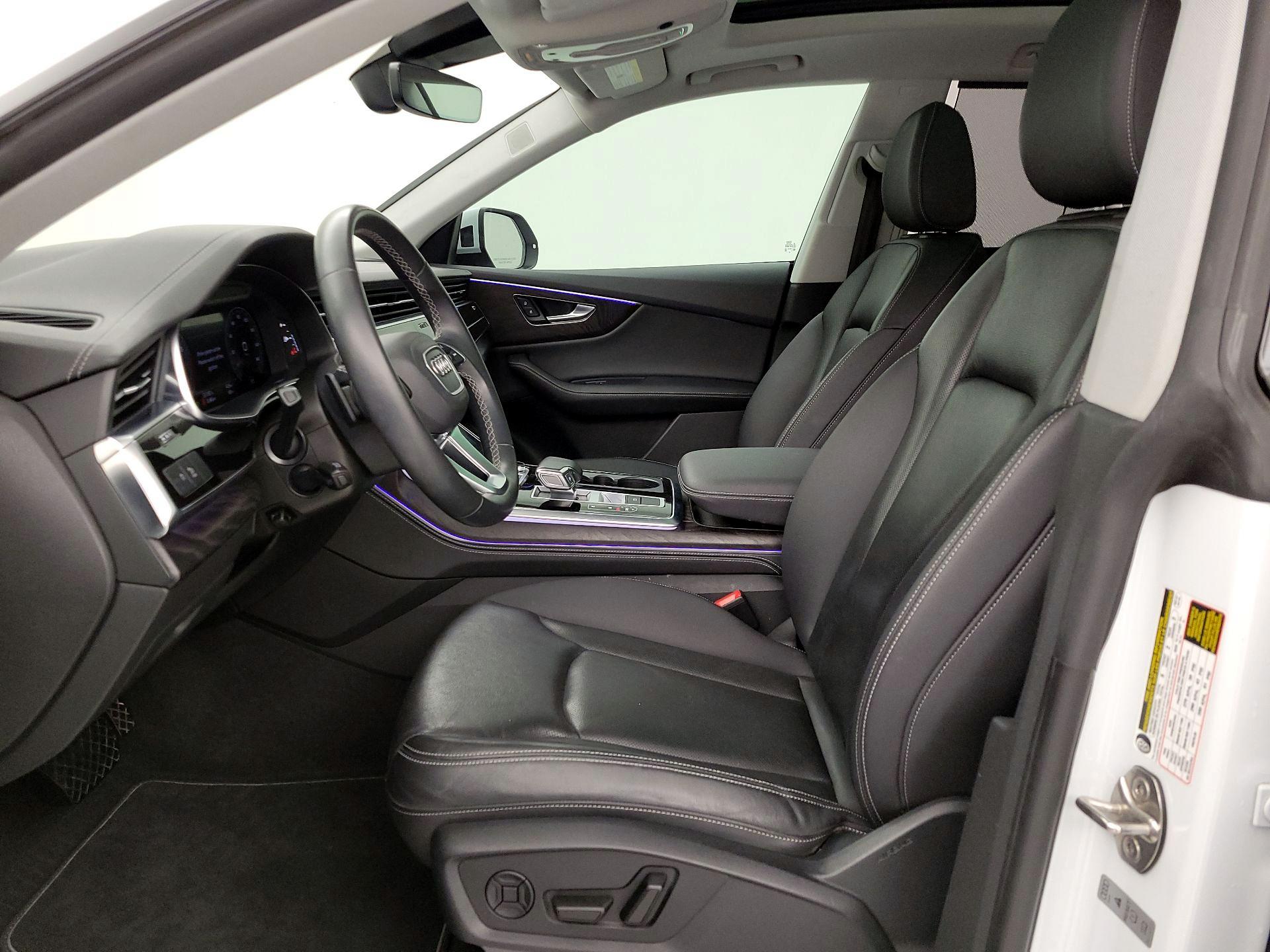 Thumbnail: 2023 Audi Q8 - 9