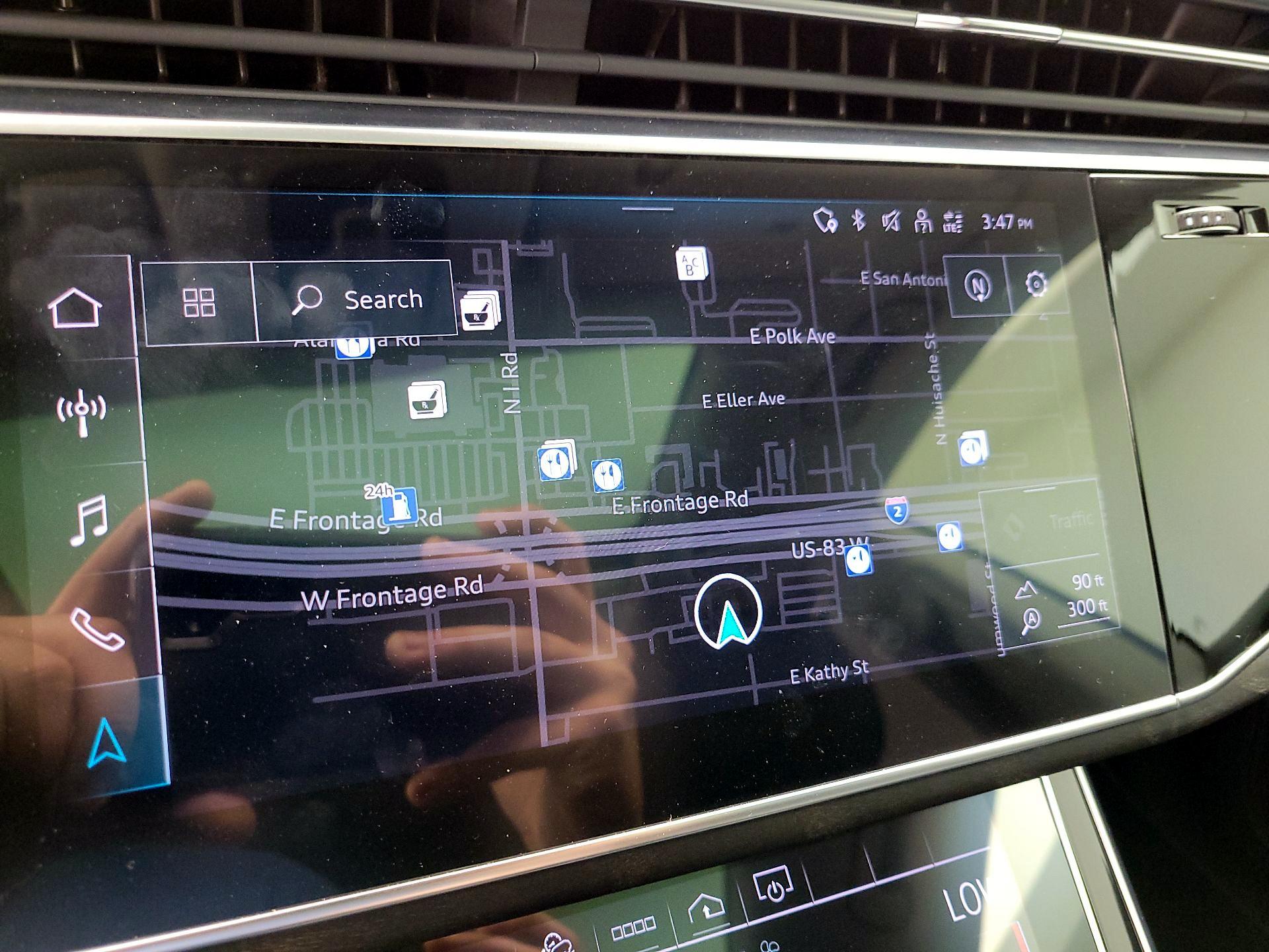 Thumbnail: 2023 Audi Q8 - 12