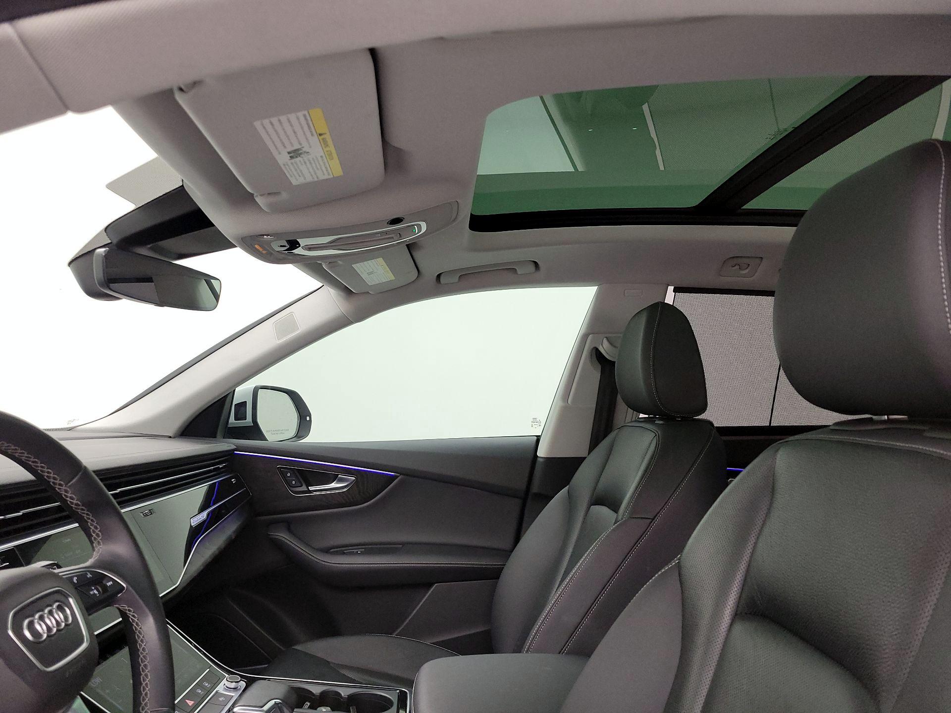 Thumbnail: 2023 Audi Q8 - 18