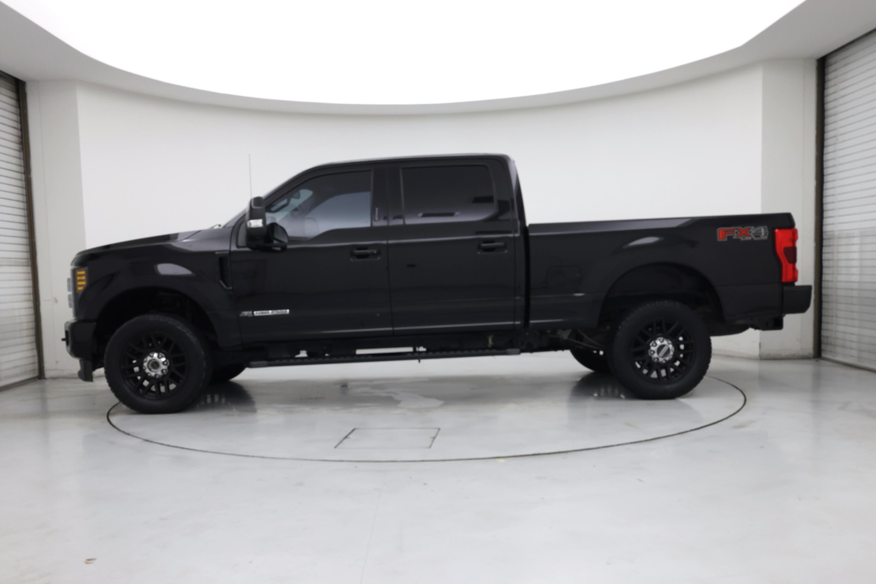 Thumbnail: 2019 Ford F-250 - 3