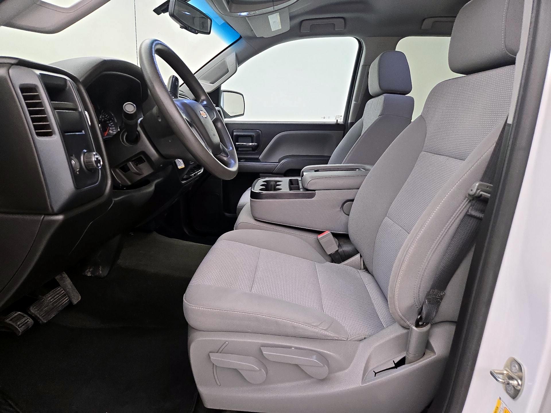 Thumbnail: 2018 Chevrolet Silverado 1500 - 11