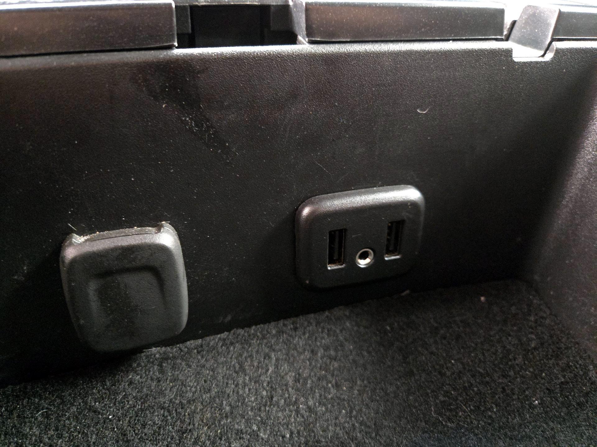 Thumbnail: 2018 Chevrolet Silverado 1500 - 18