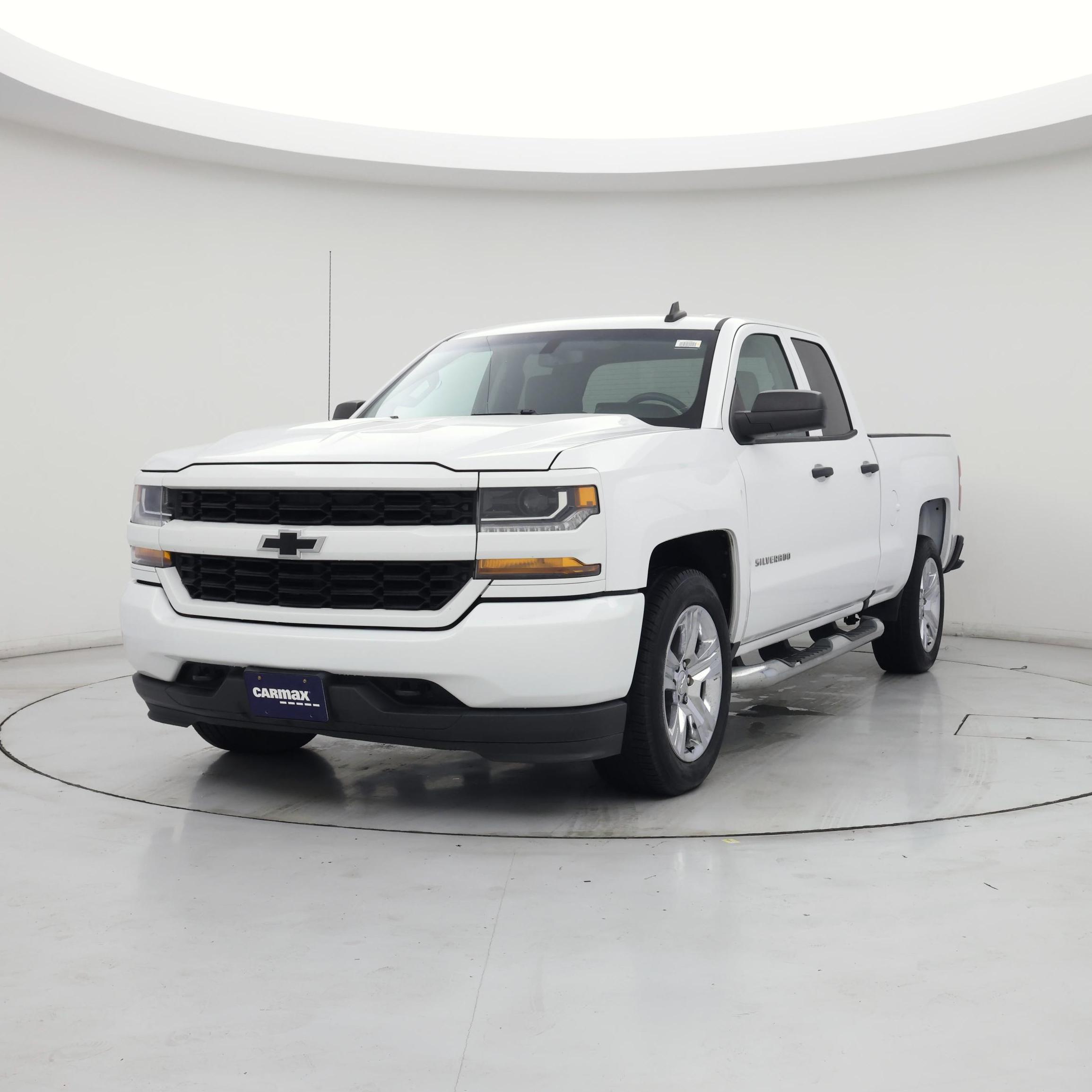 Thumbnail: 2018 Chevrolet Silverado 1500 - 4
