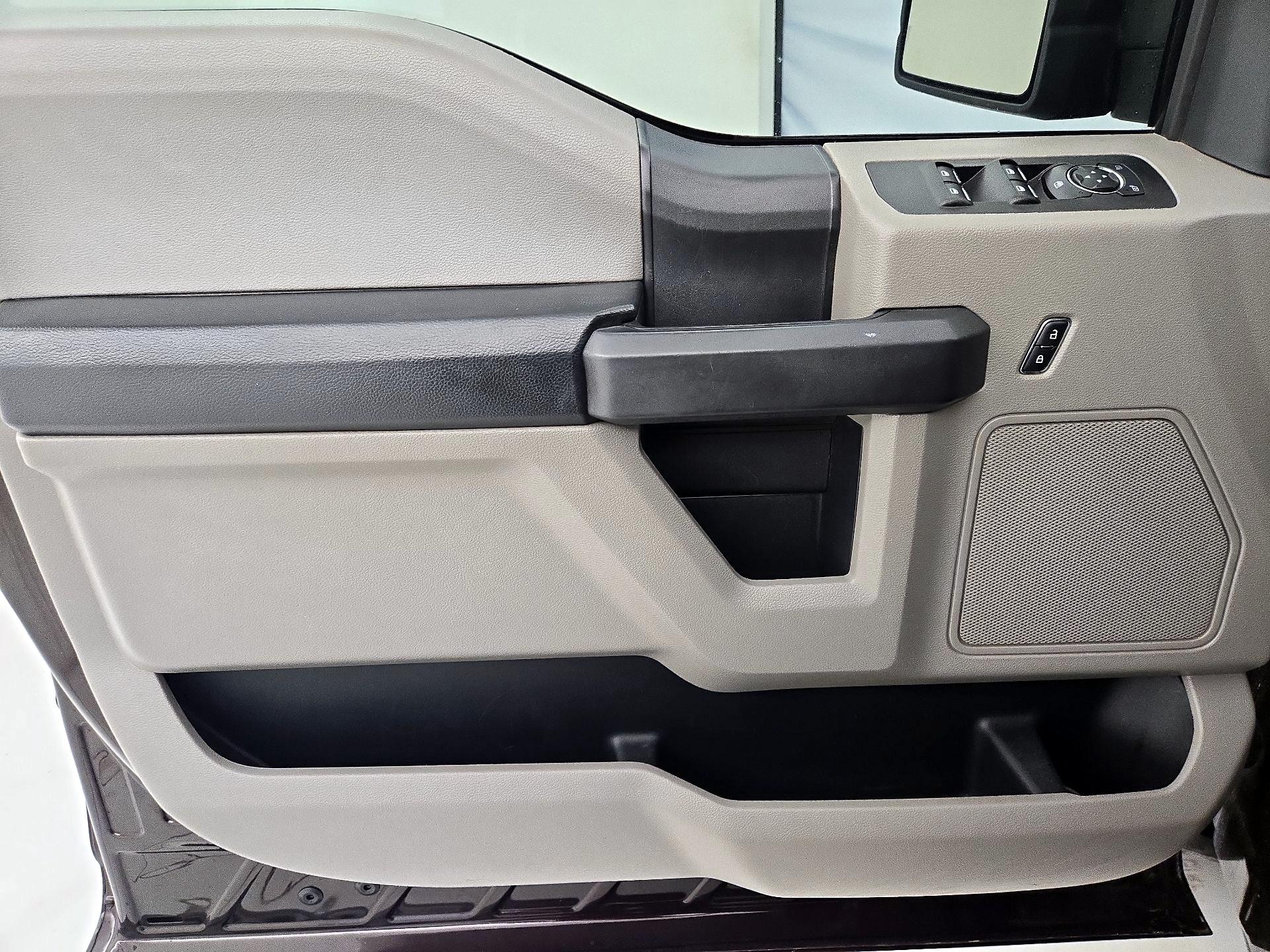 Thumbnail: 2019 Ford F-150 - 12