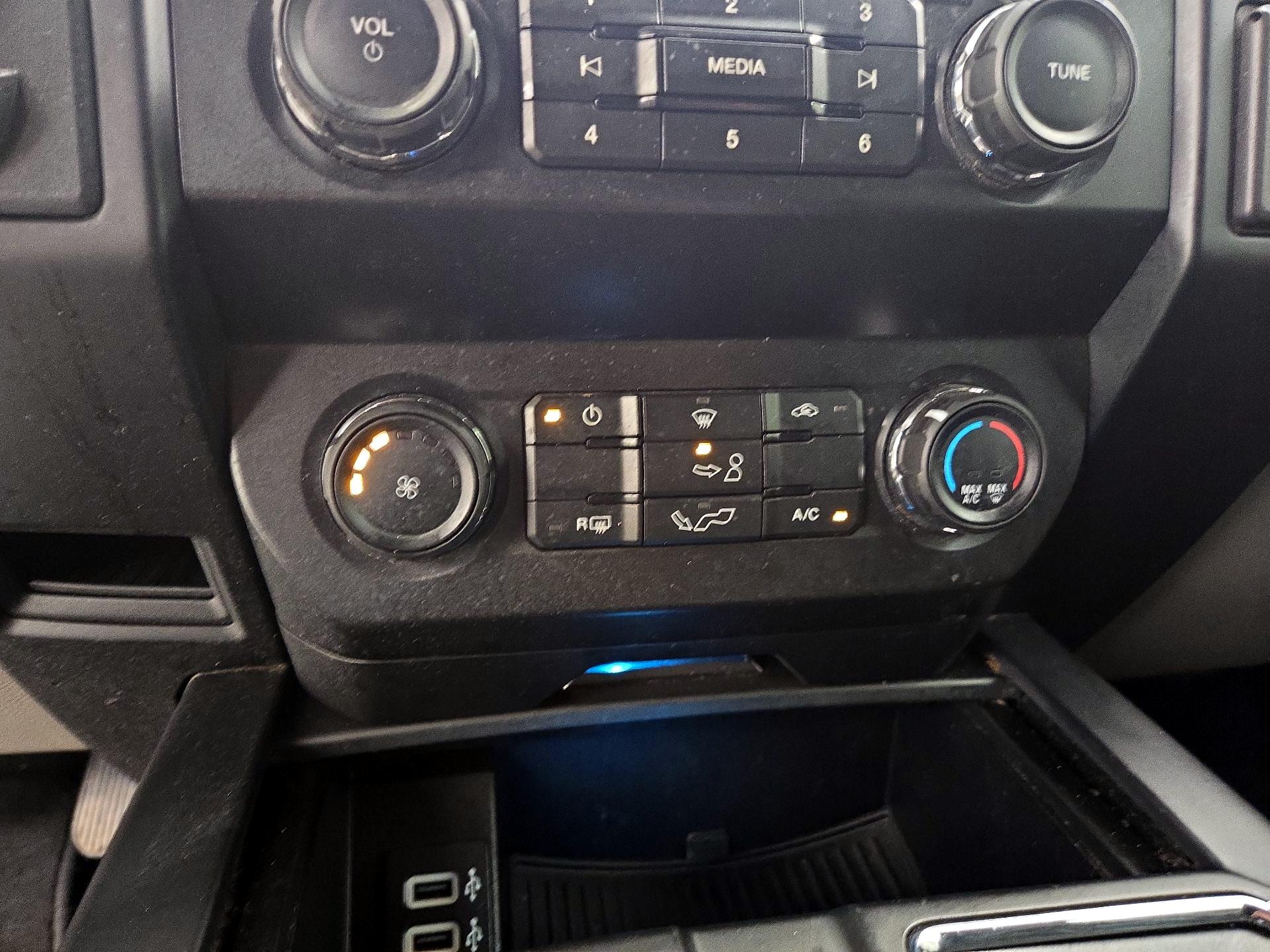 Thumbnail: 2019 Ford F-150 - 16