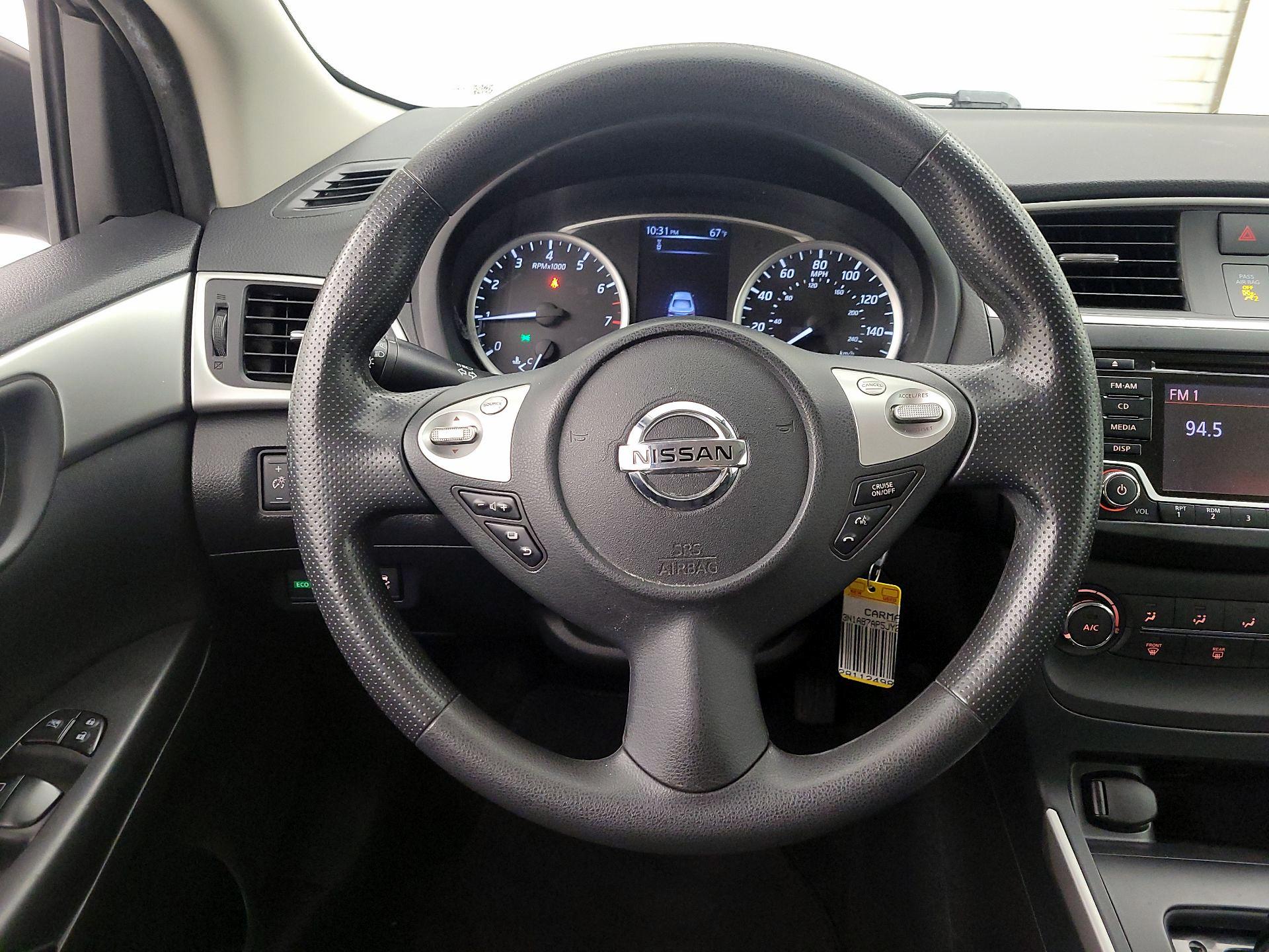 Thumbnail: 2018 Nissan Sentra - 10