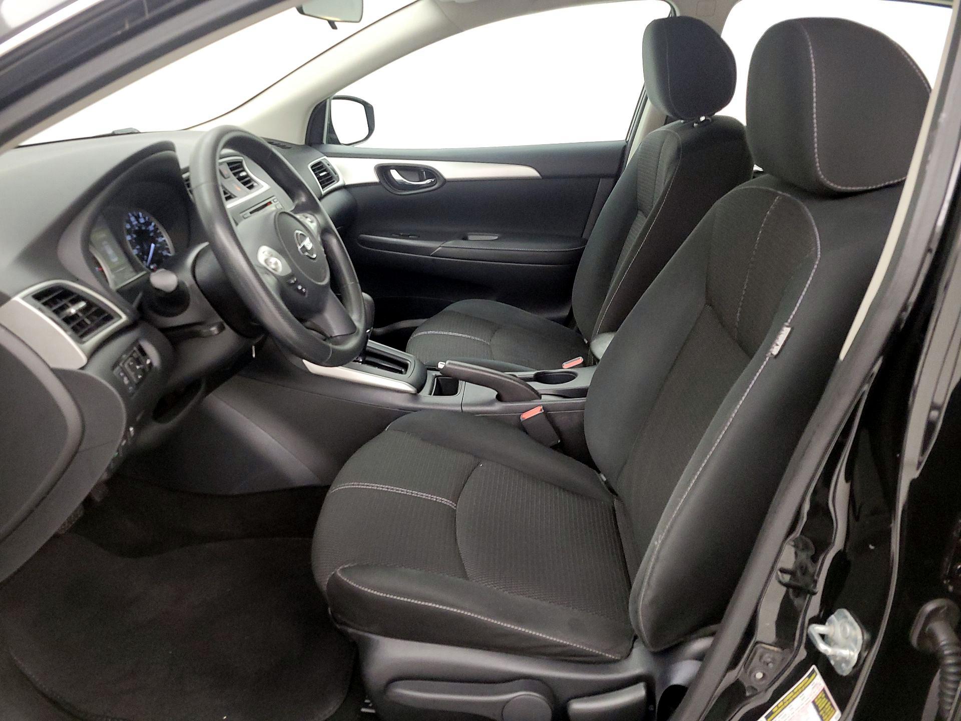 Thumbnail: 2018 Nissan Sentra - 11