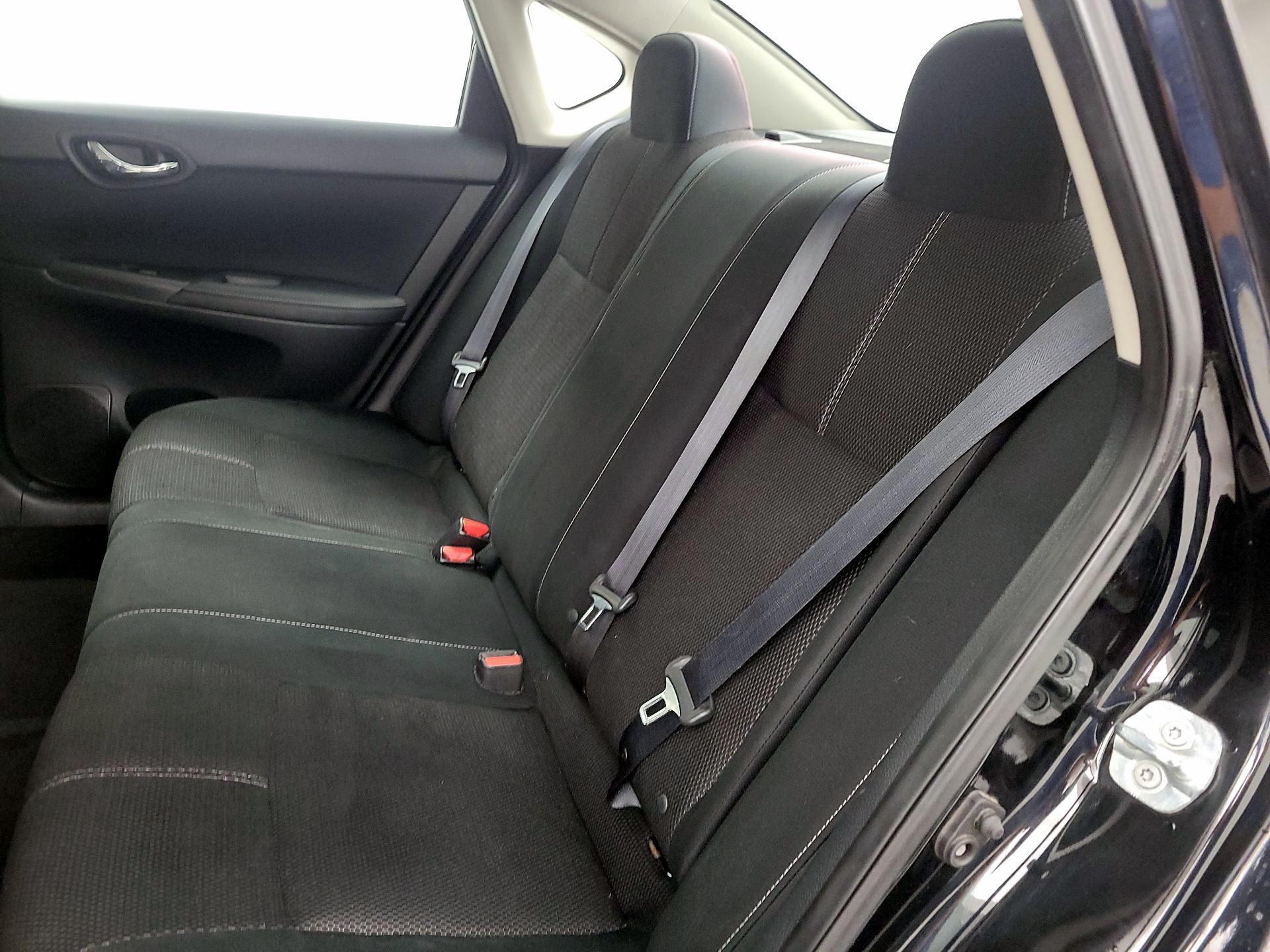 Thumbnail: 2018 Nissan Sentra - 19