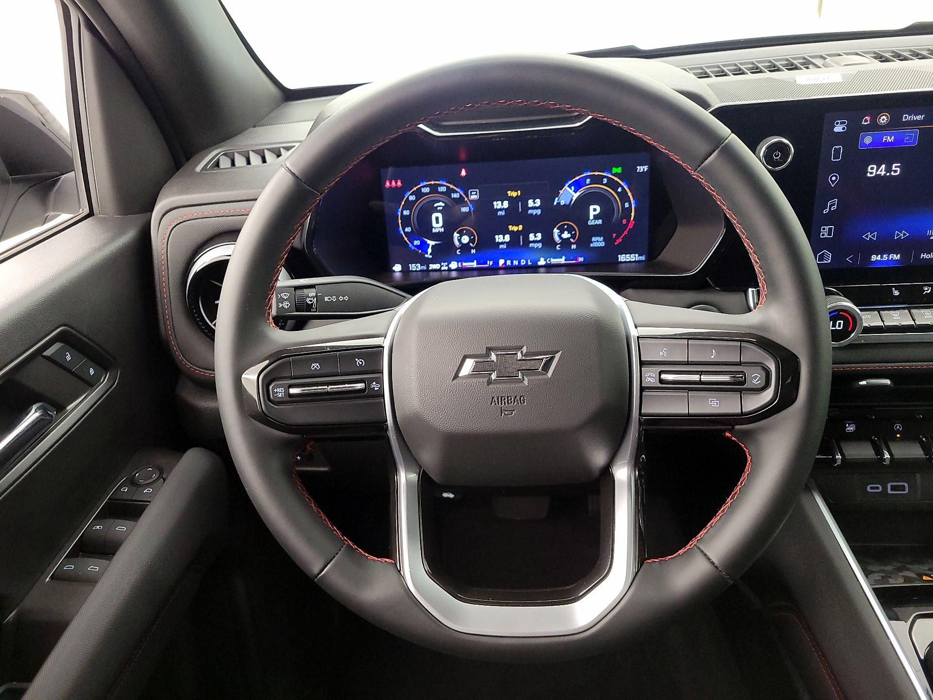 Thumbnail: 2024 Chevrolet Colorado - 10