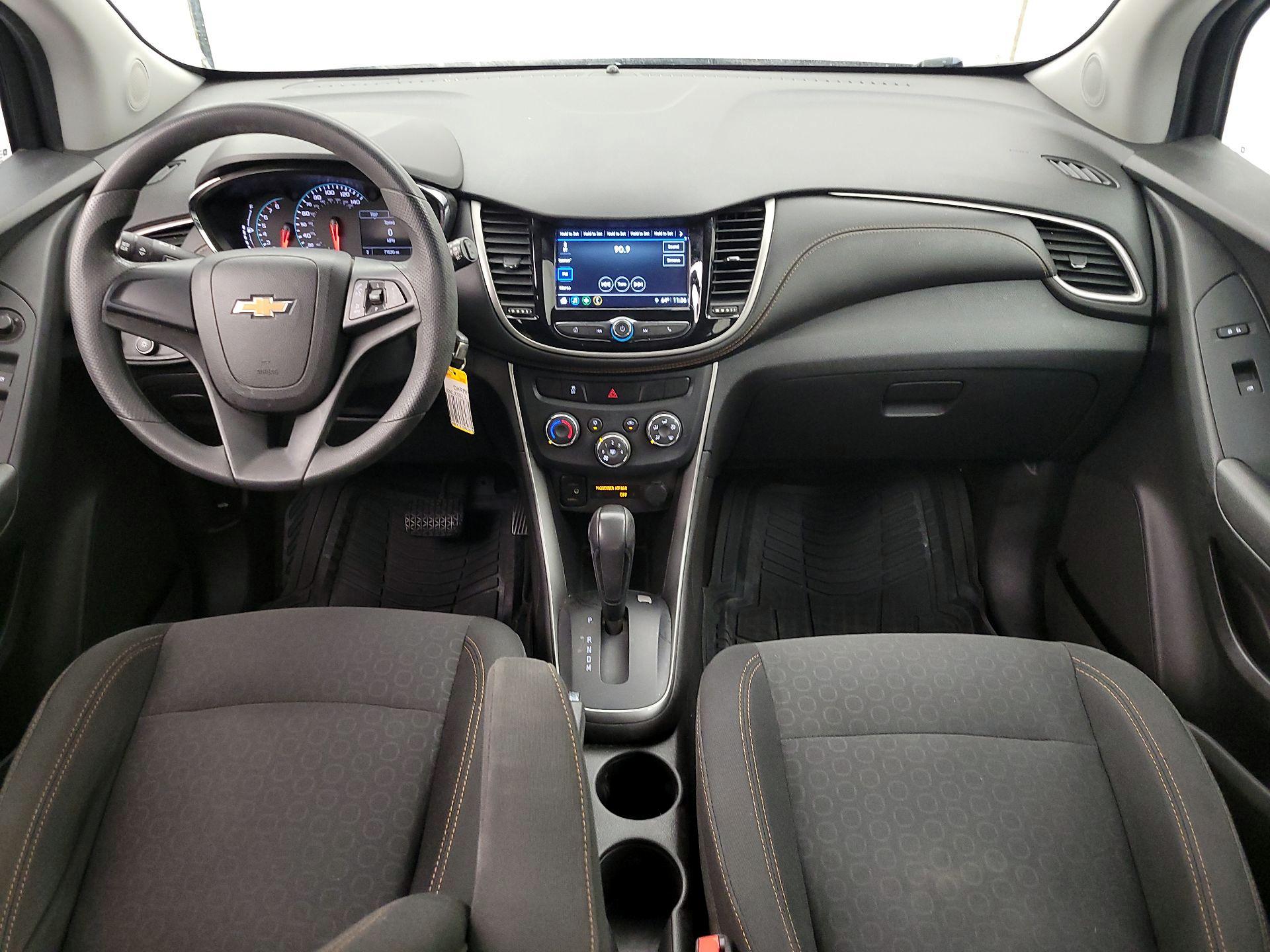 Thumbnail: 2018 Chevrolet Trax - 9