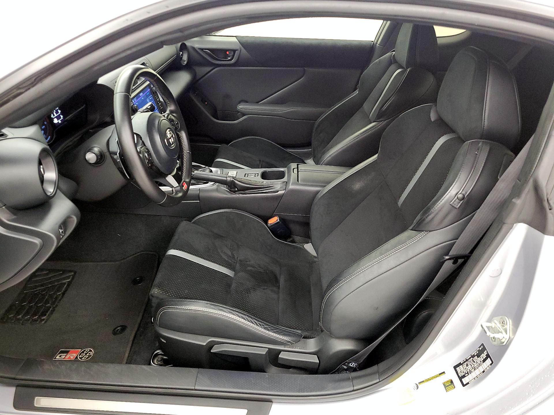 Thumbnail: 2023 Toyota GR86 - 11