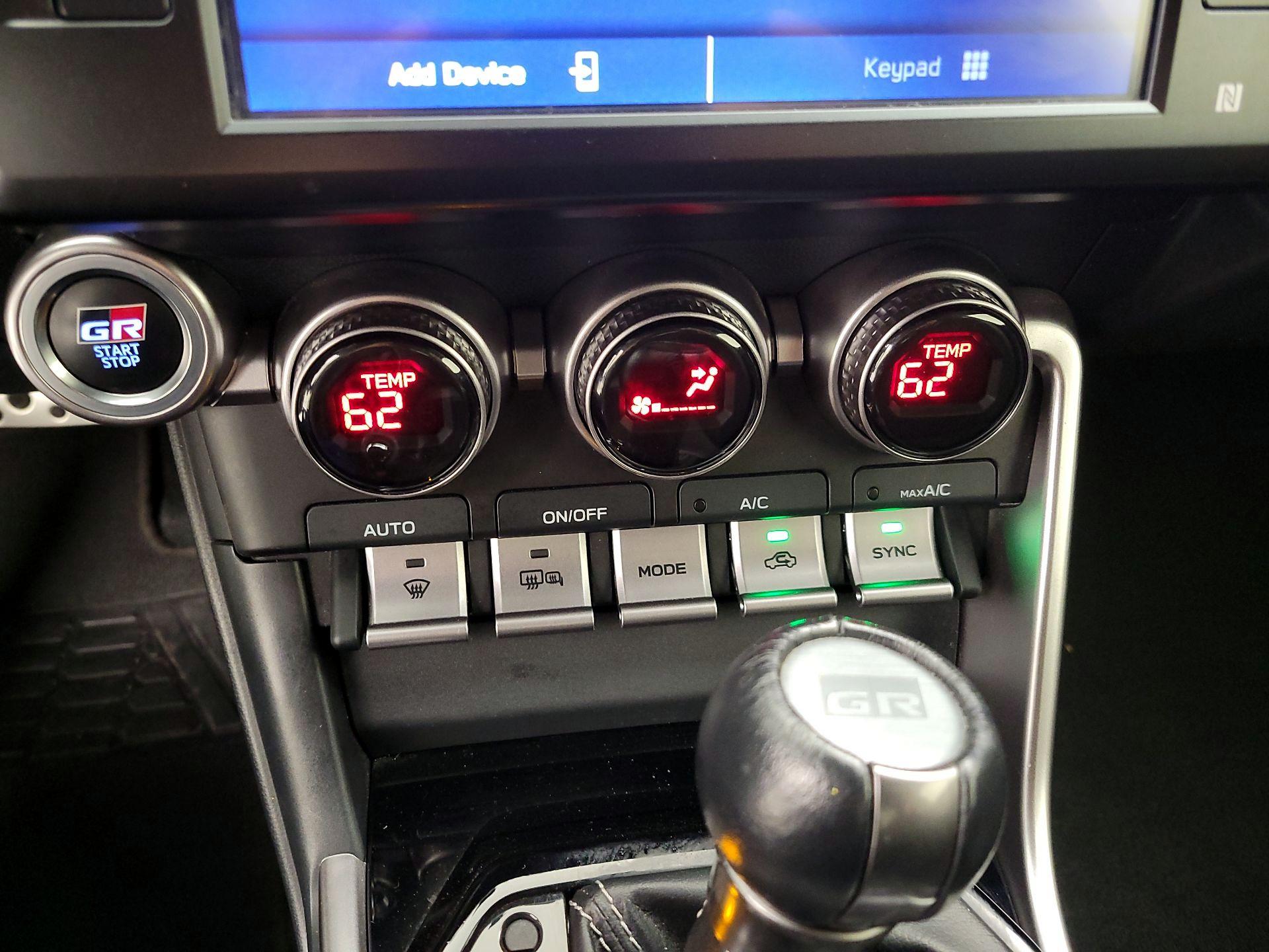 Thumbnail: 2023 Toyota GR86 - 16