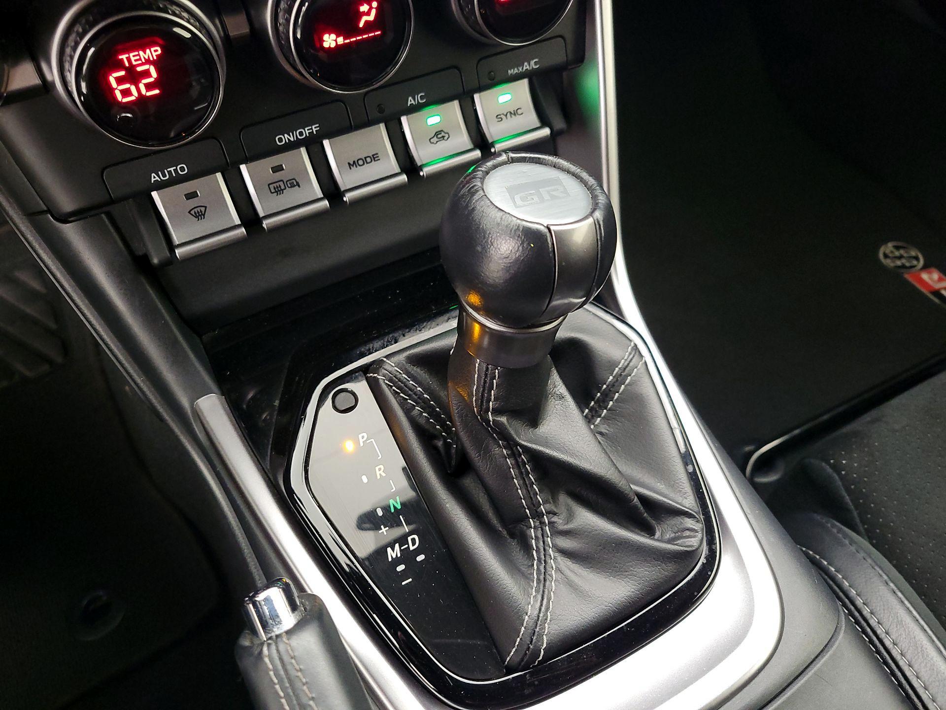 Thumbnail: 2023 Toyota GR86 - 17