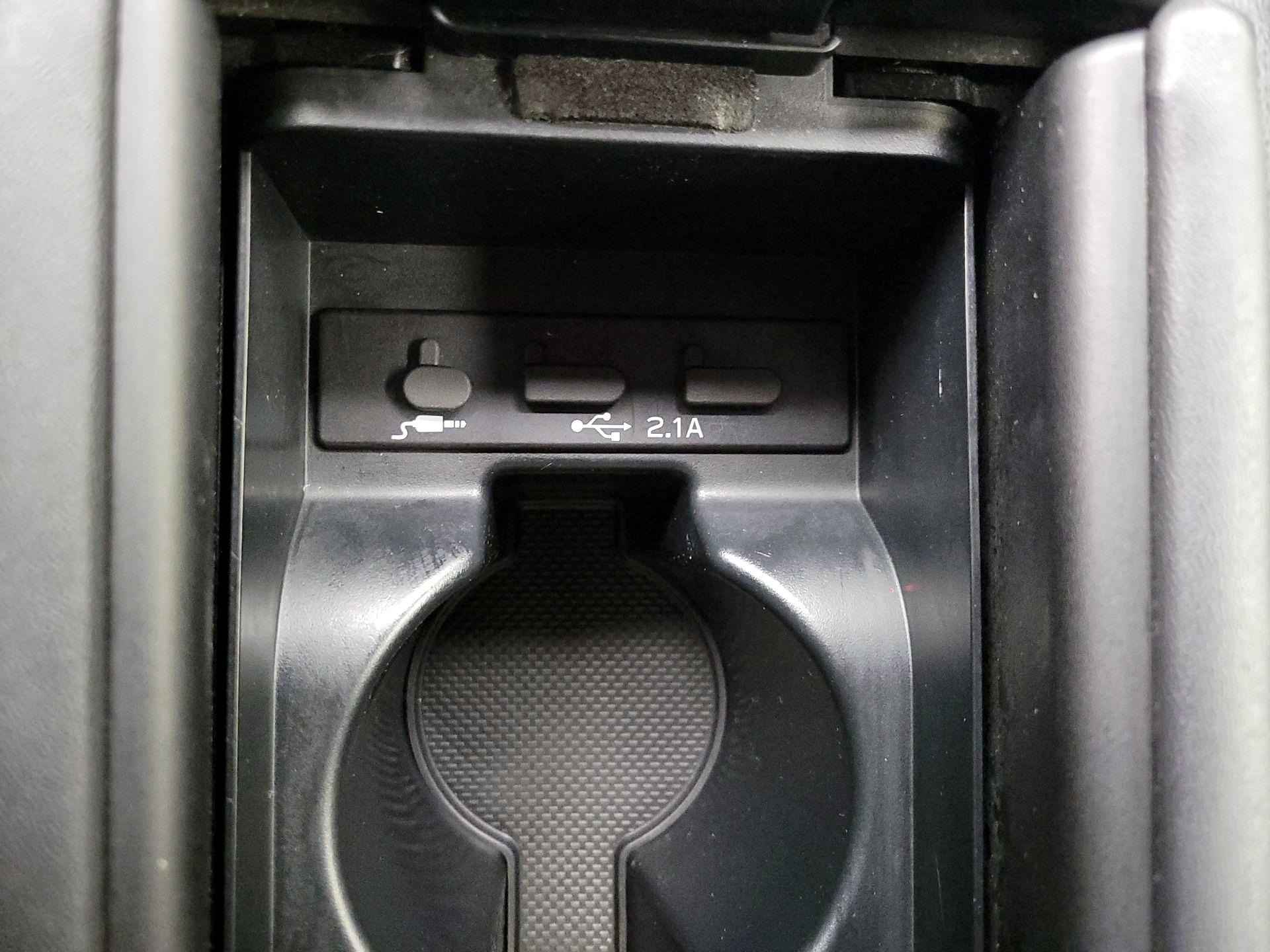 Thumbnail: 2023 Toyota GR86 - 18