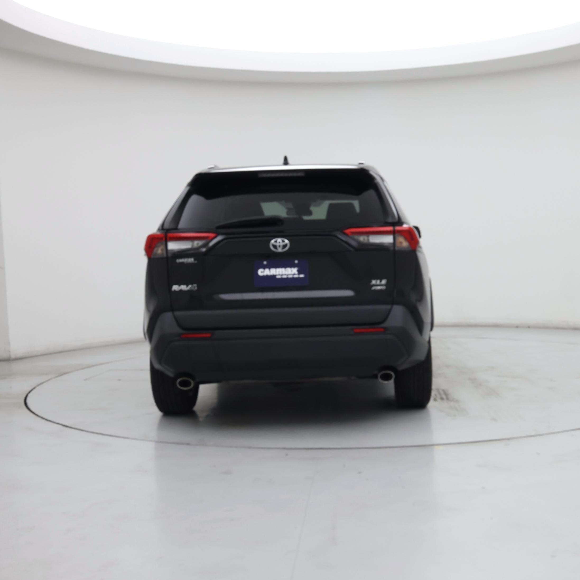 Thumbnail: 2019 Toyota RAV4 - 6