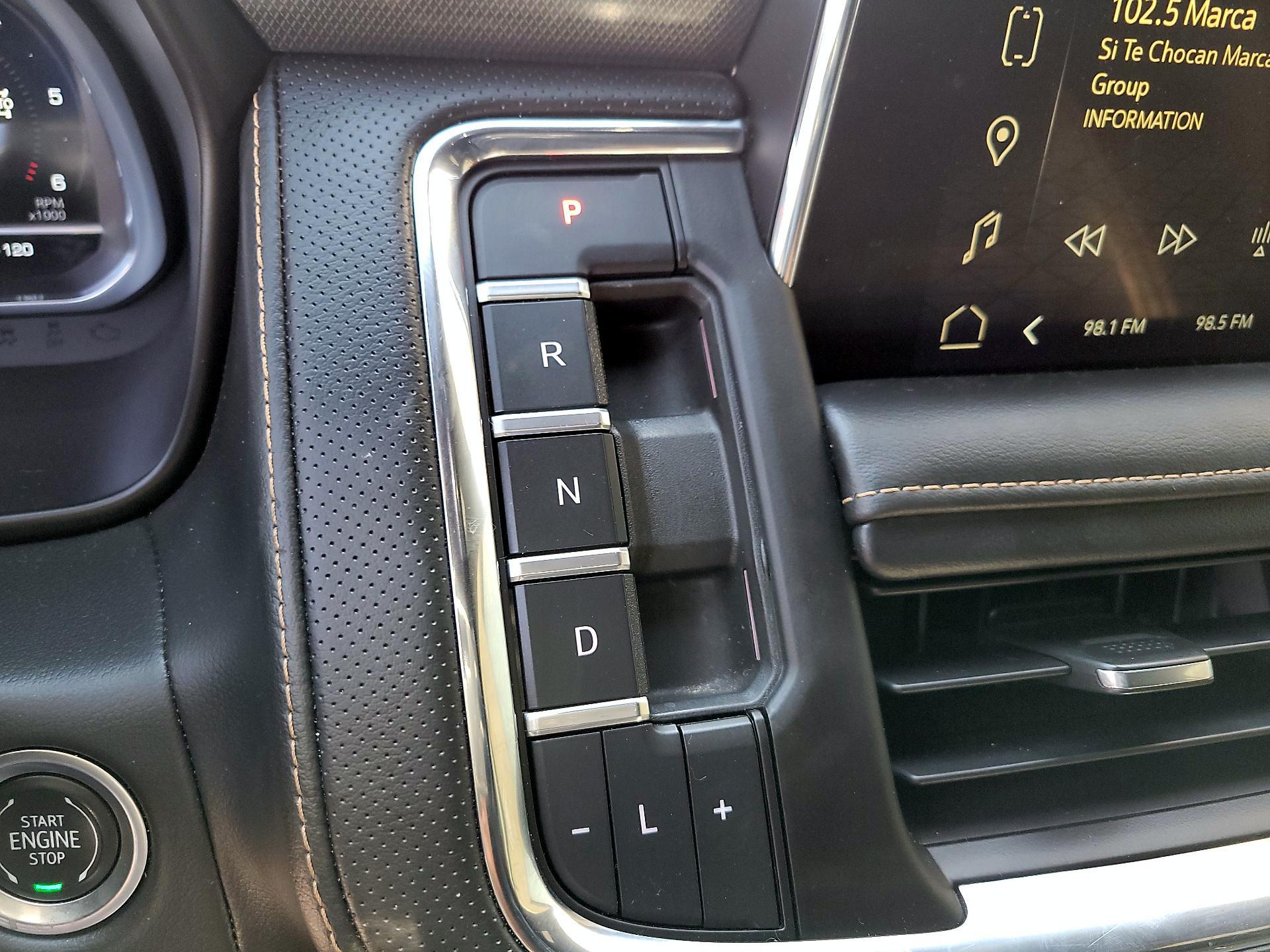 Thumbnail: 2022 GMC Yukon XL - 15