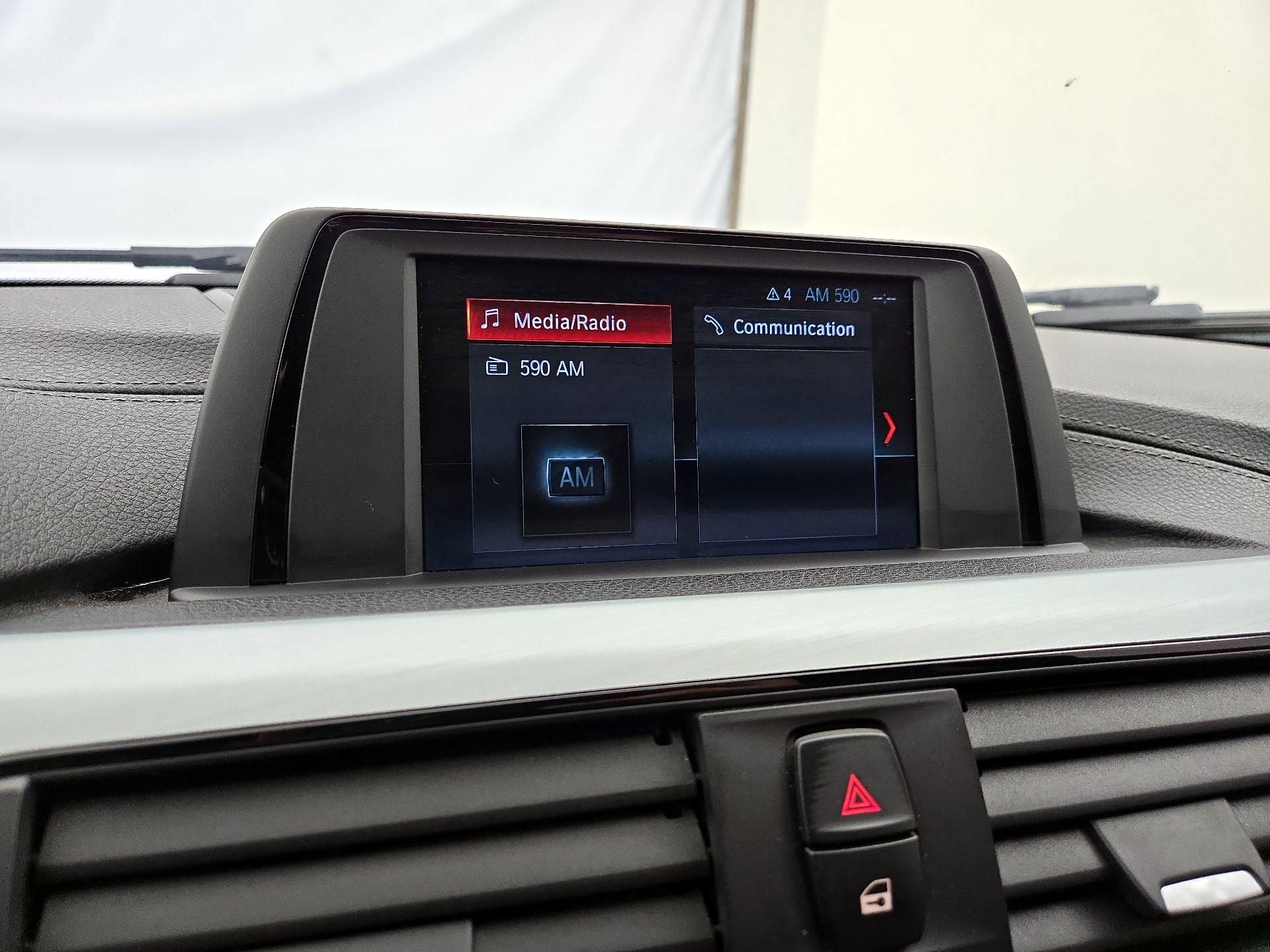 Thumbnail: 2018 BMW 3 Series - 15