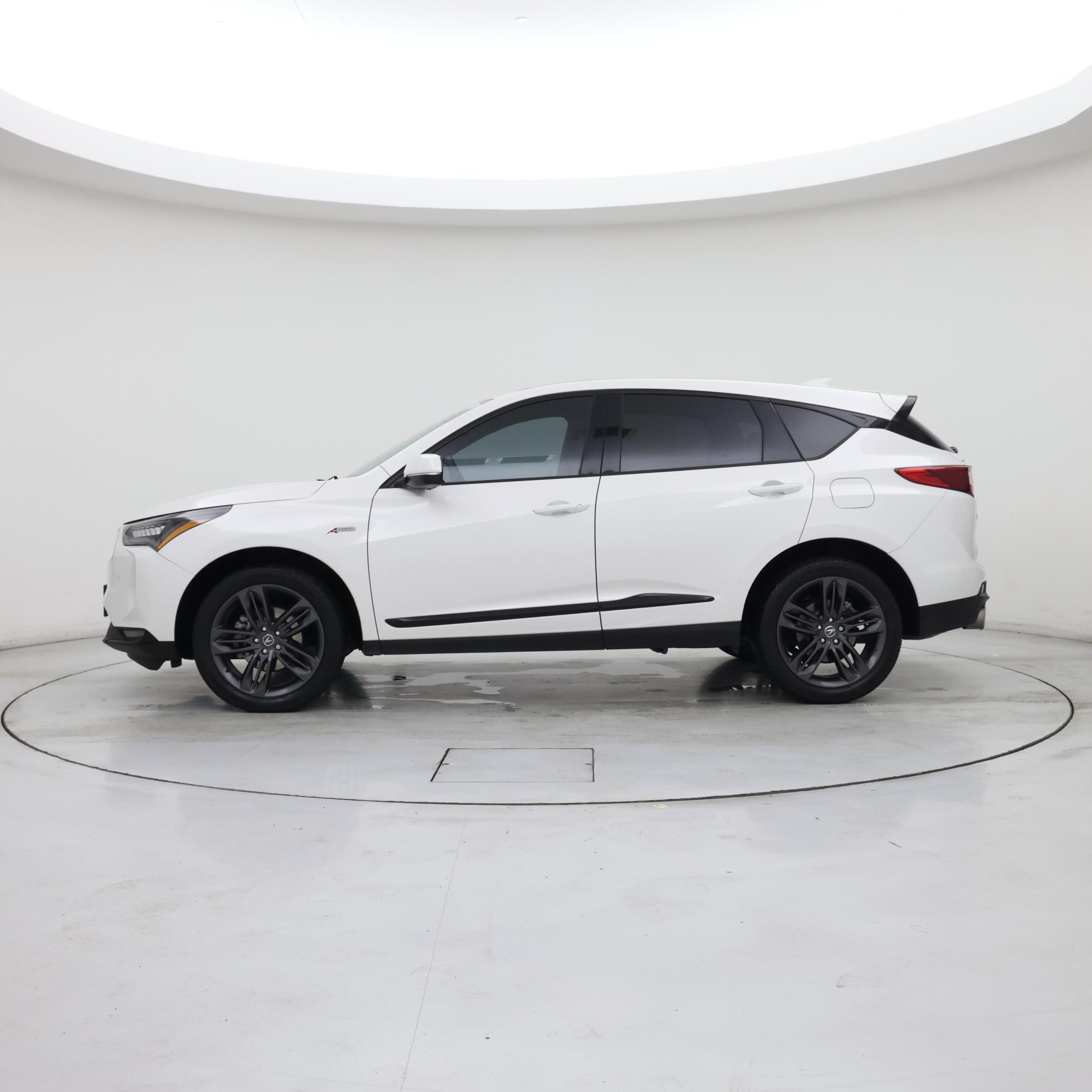 Thumbnail: 2024 Acura RDX - 3