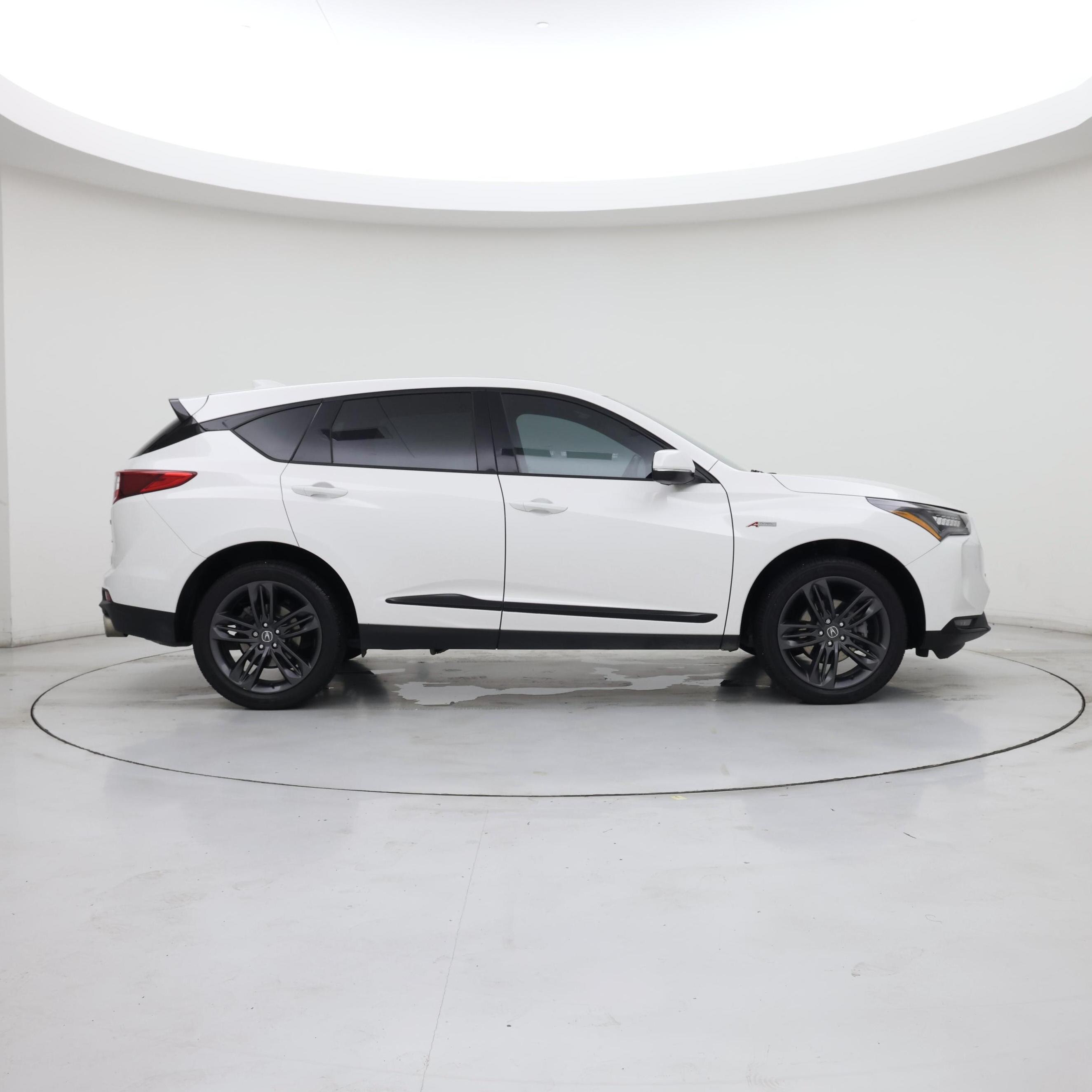 Thumbnail: 2024 Acura RDX - 7