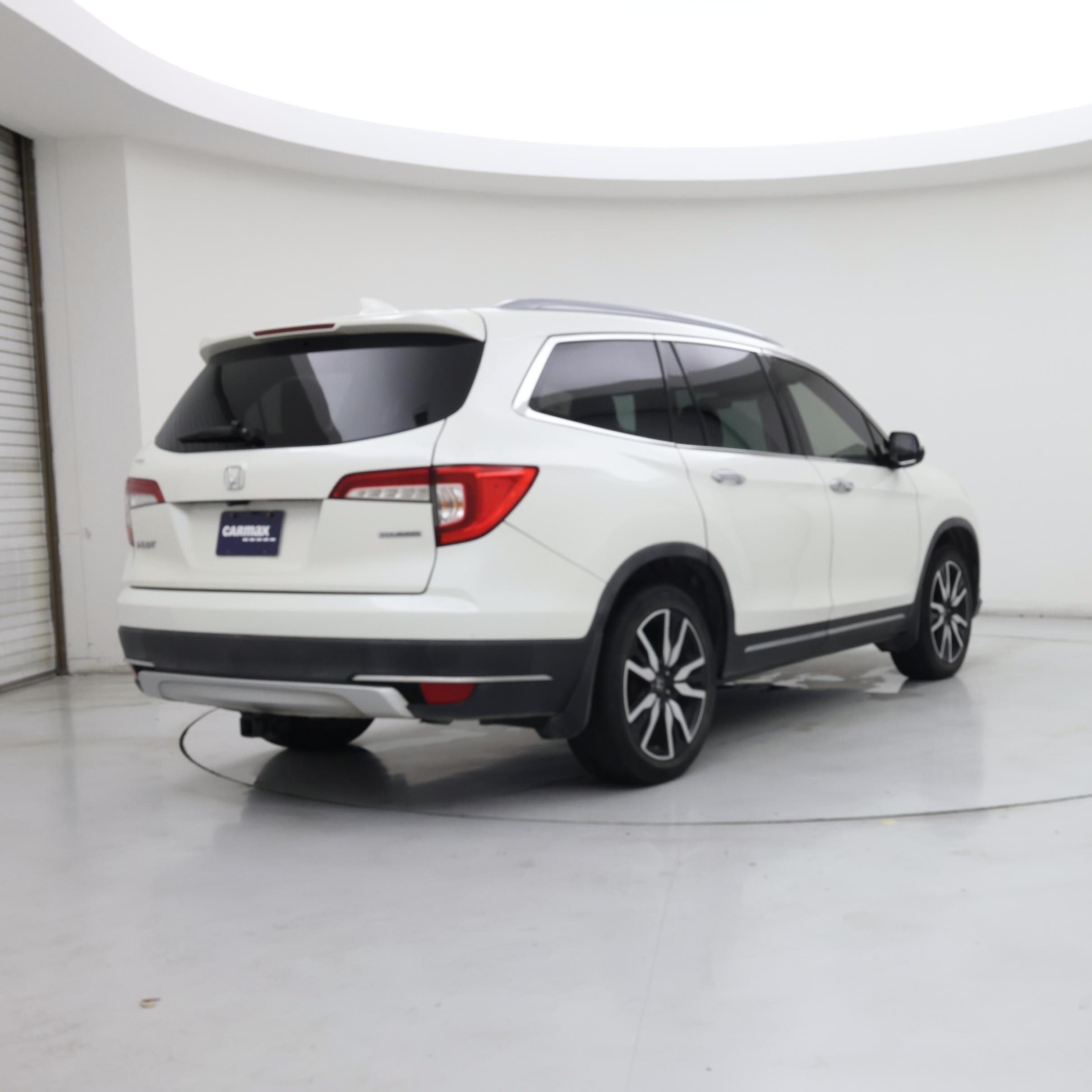 Thumbnail: 2019 Honda Pilot - 8