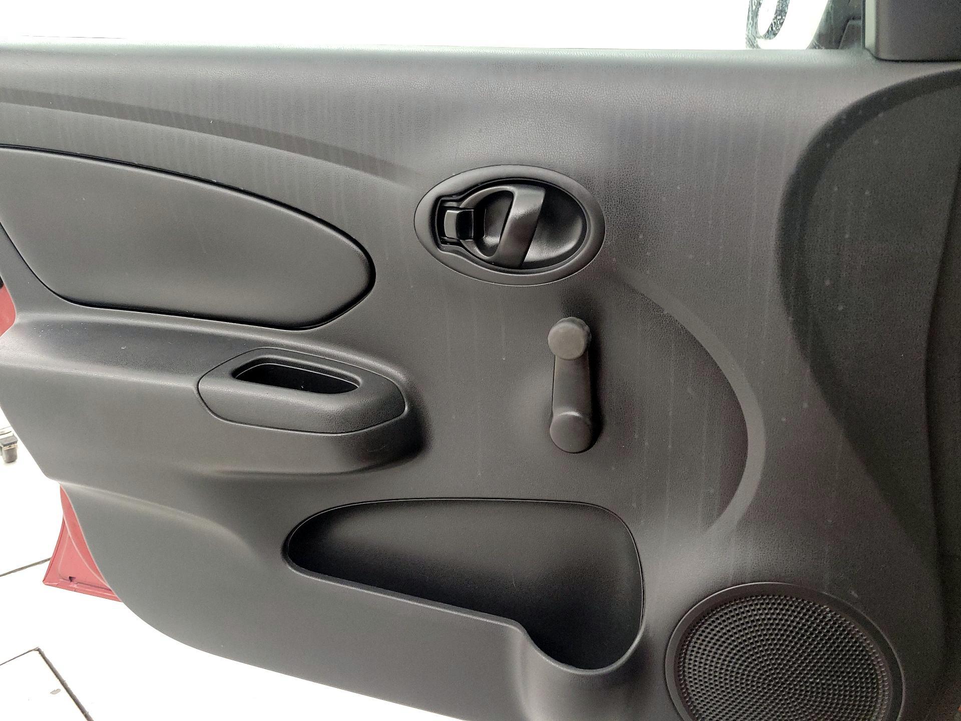 Thumbnail: 2018 Nissan Versa - 12